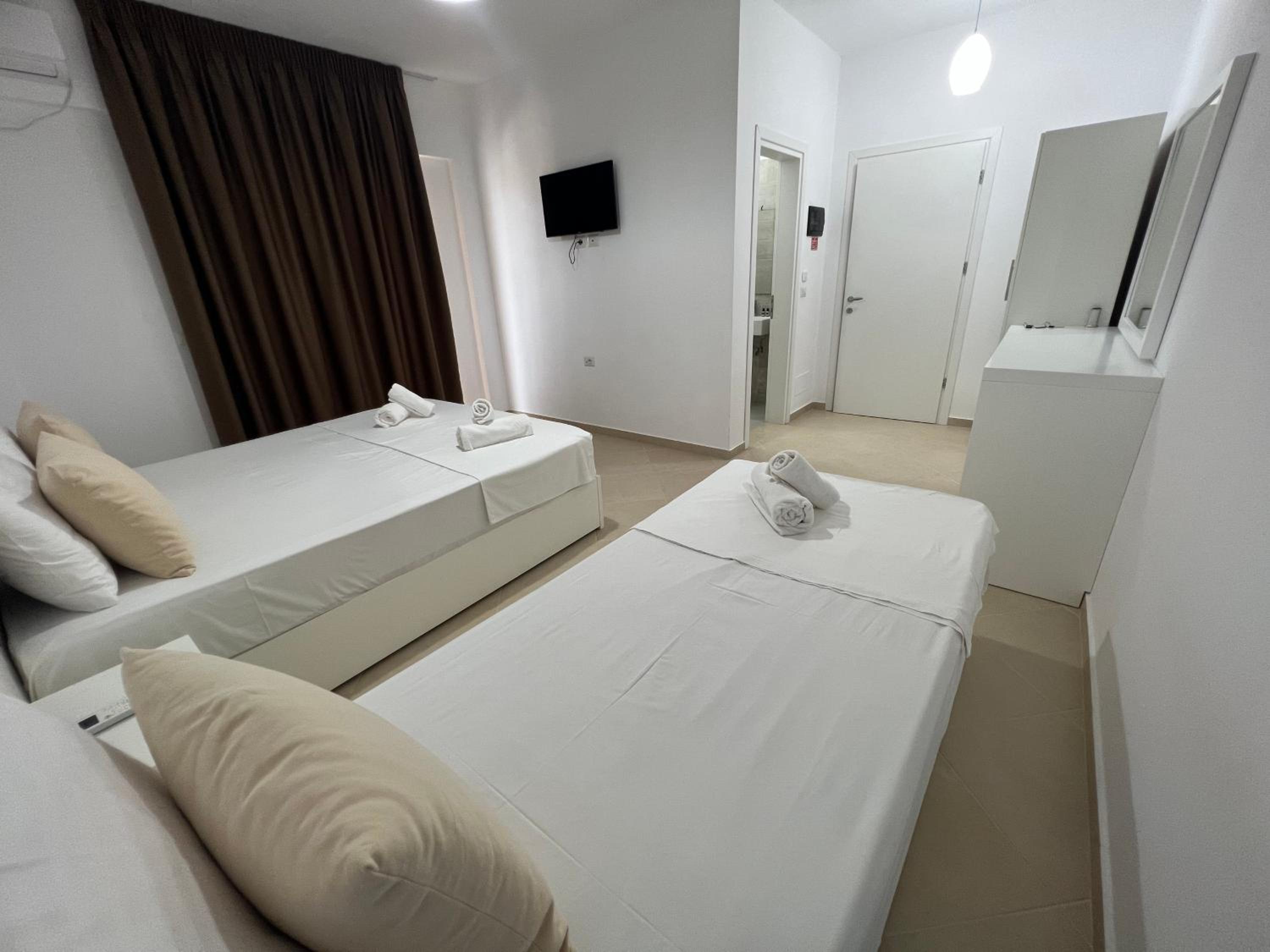 Triple Room with Balcony photo 1