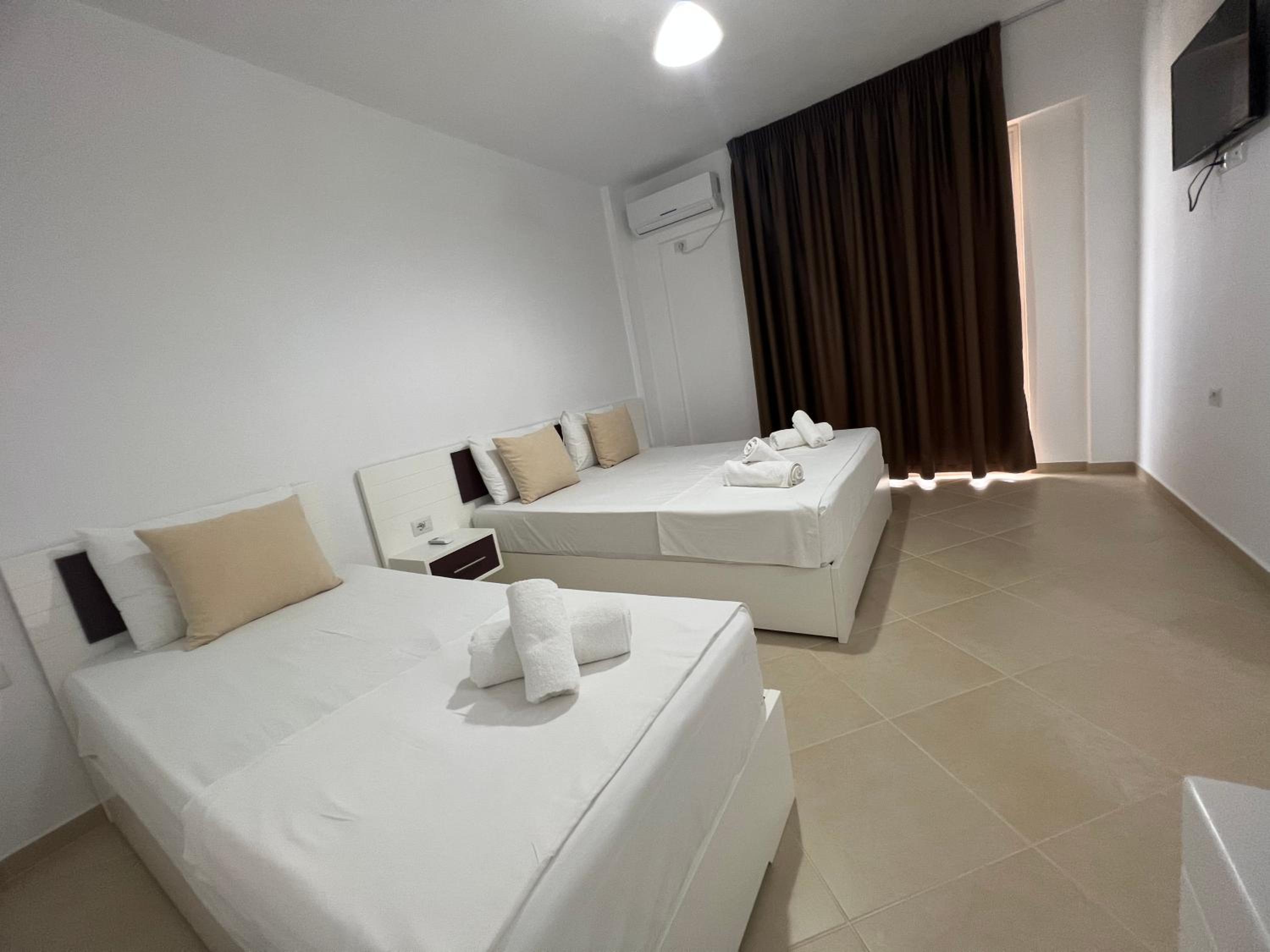 Triple Room with Balcony photo 2