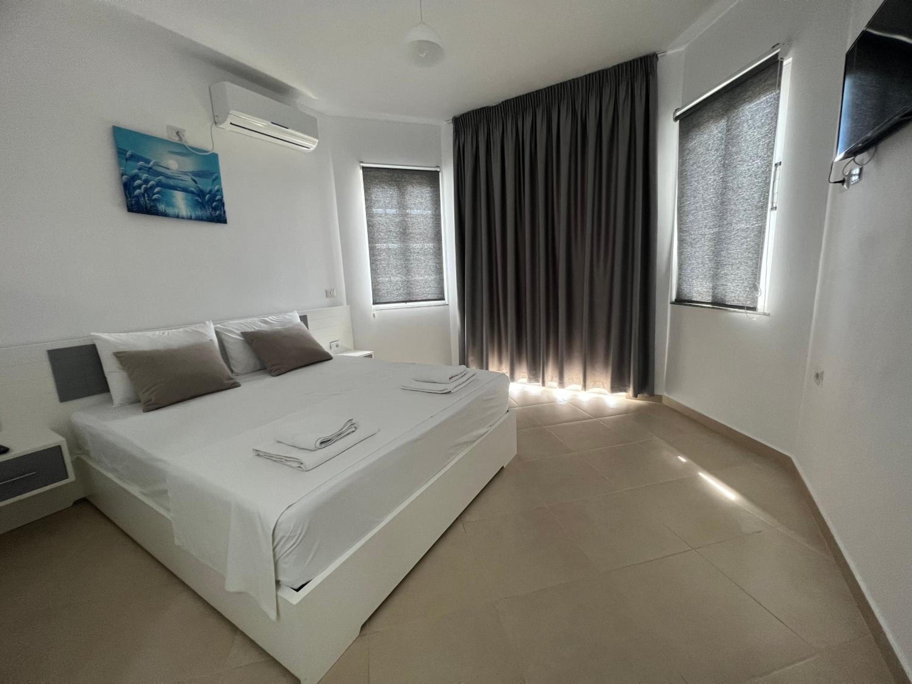 Double Room with Balcony photo 3
