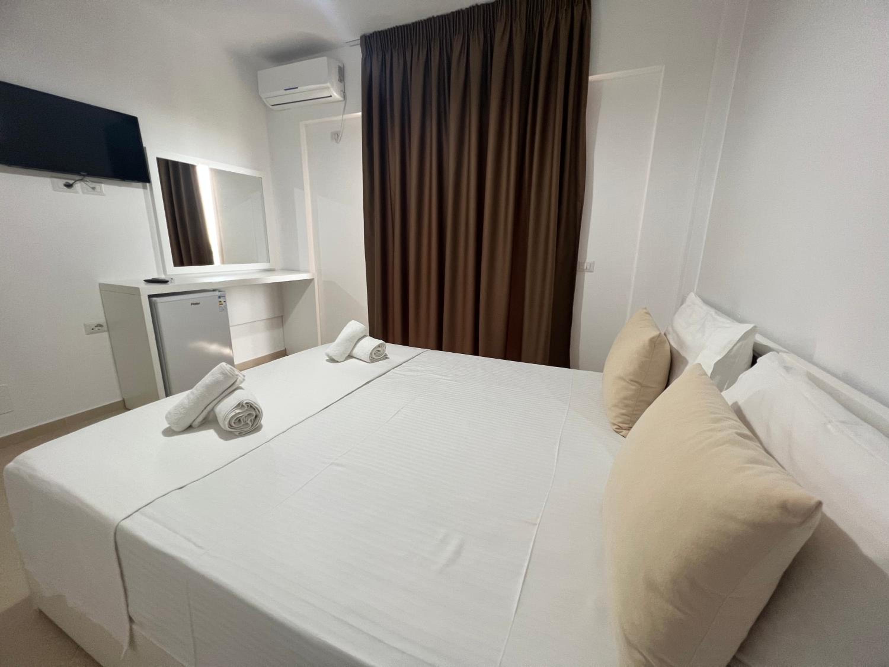 Double Room with Balcony photo 2