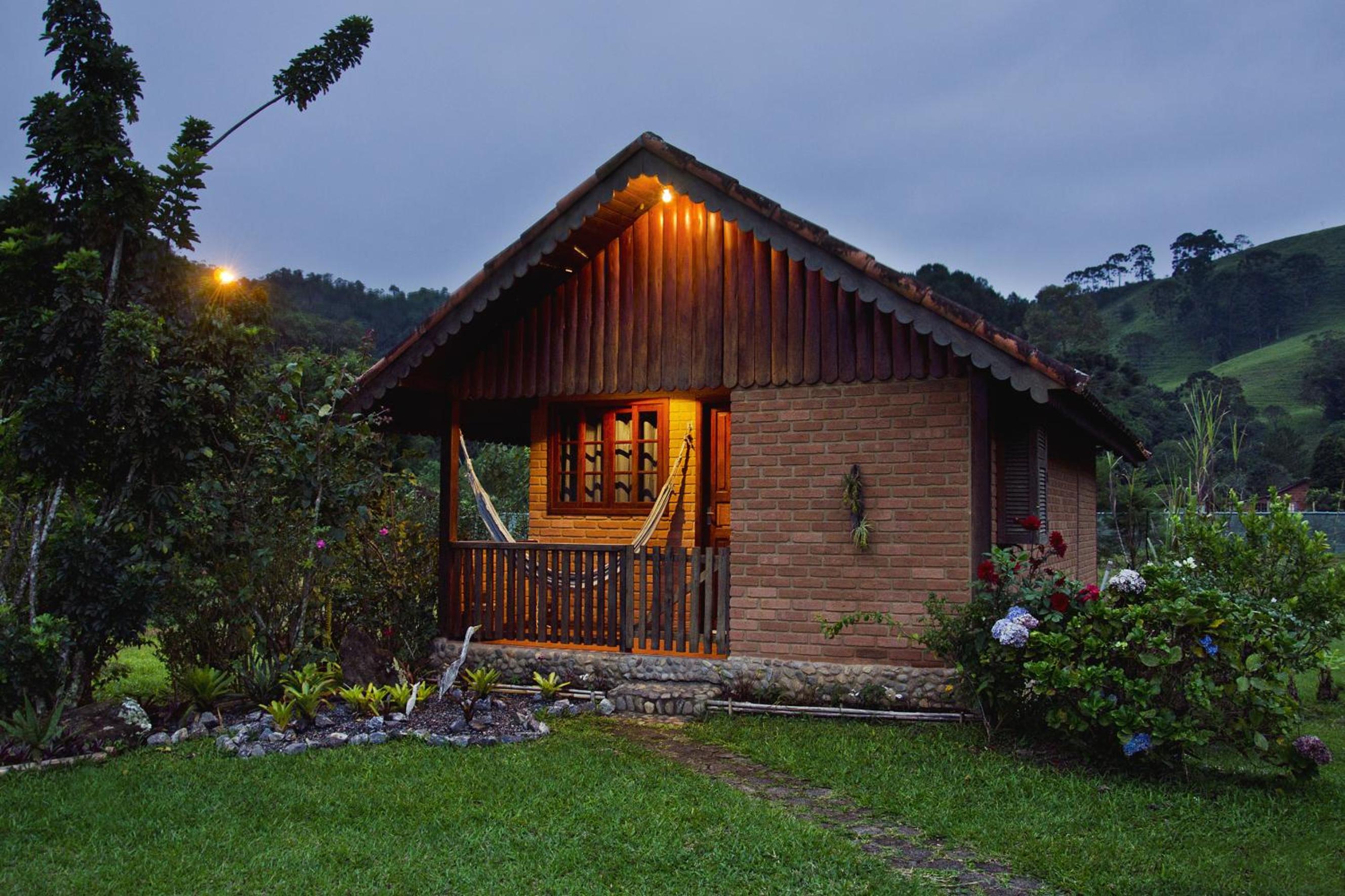 Chalet with Hot Tub (2 Adults) photo 3