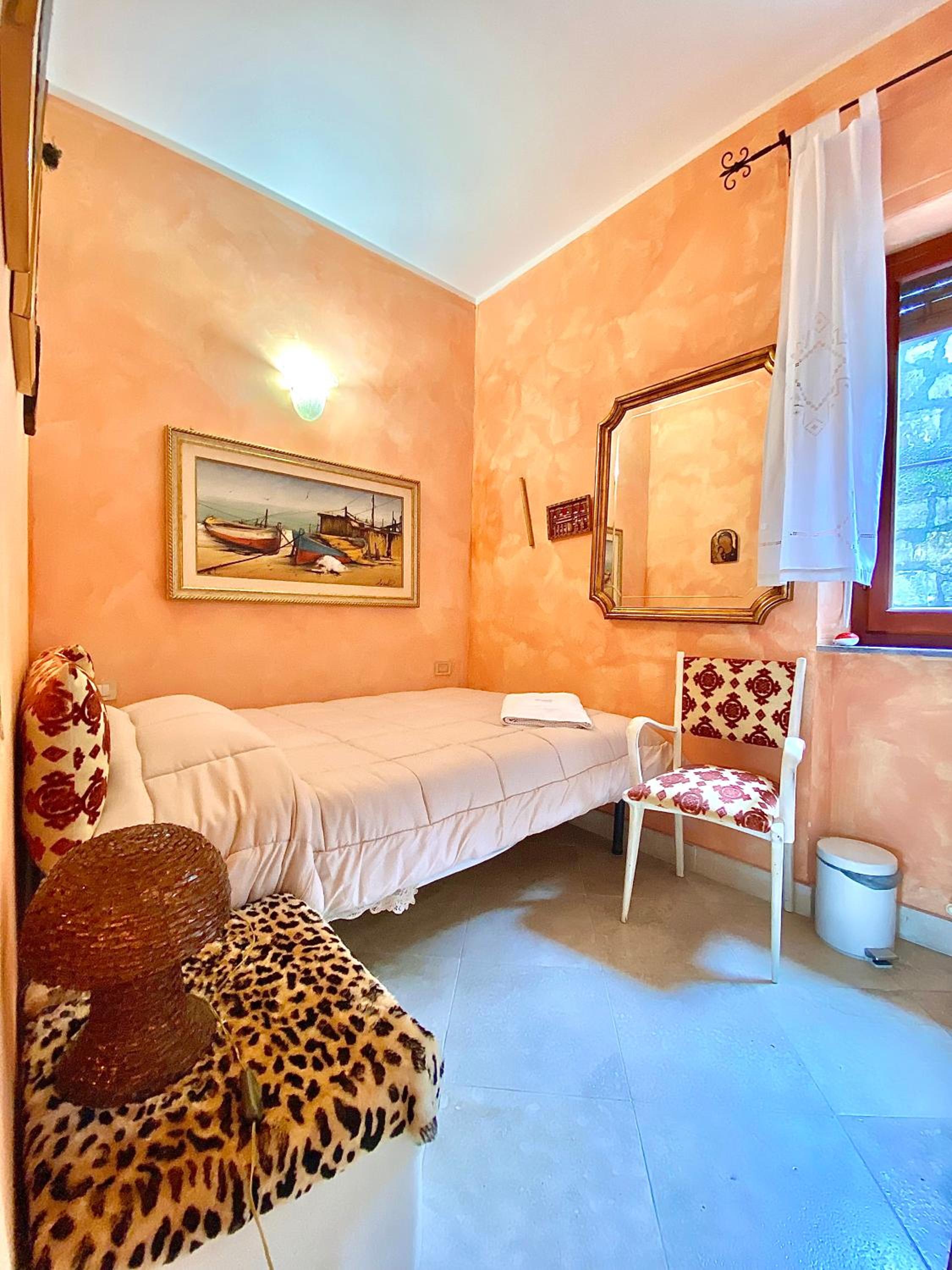 Deluxe Family Room photo 1