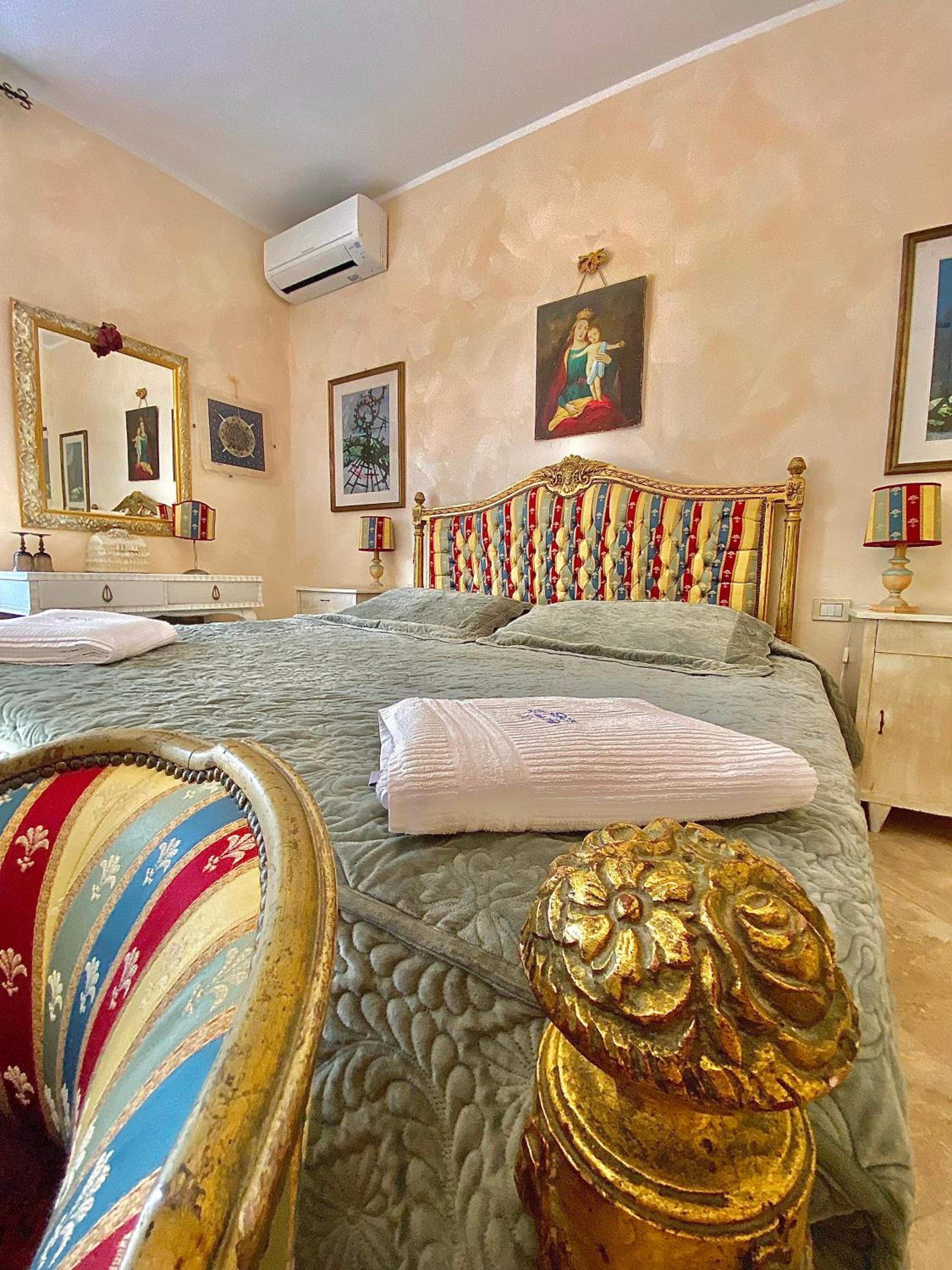 Deluxe Triple Room photo 3
