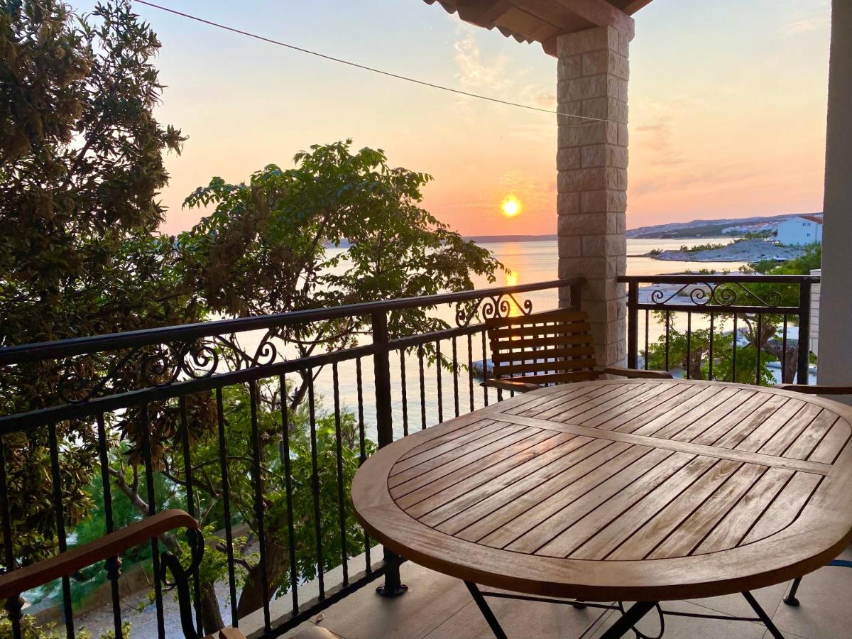 Apartment - Split Level