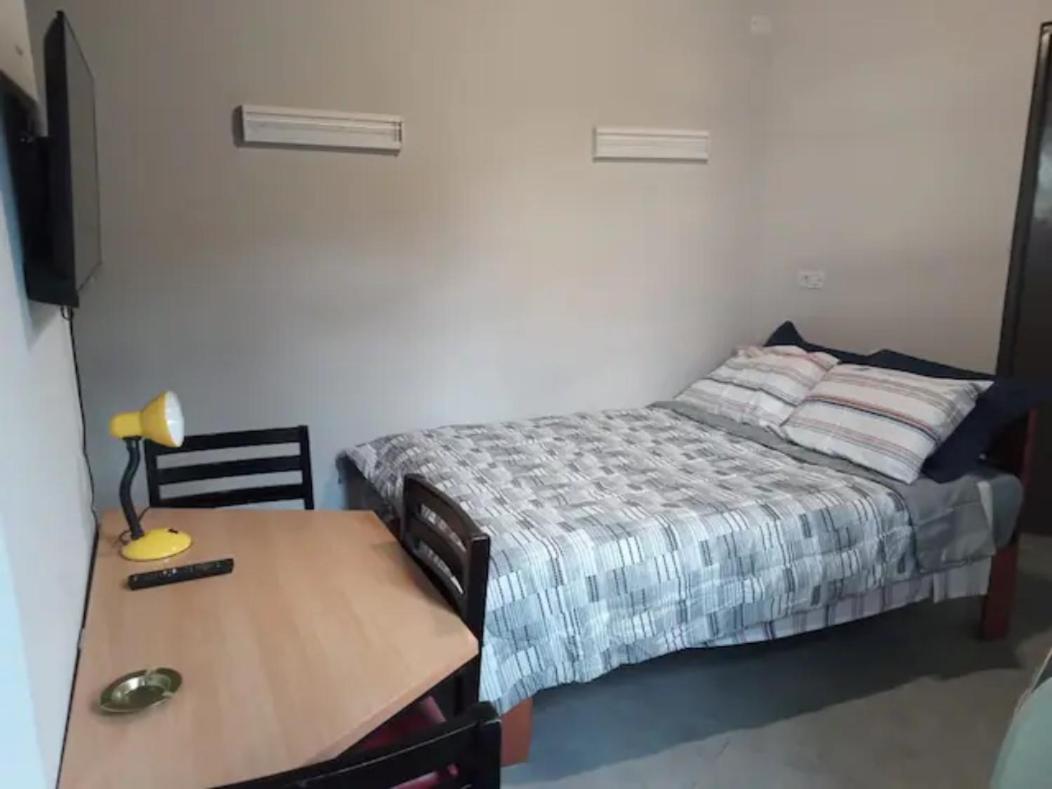 Double Room with Private Bathroom - Photo 1