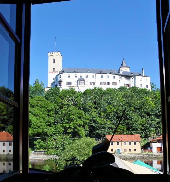 Deluxe Double Room with Castle View - Photo 4