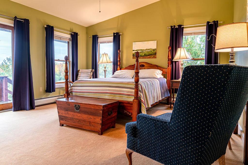 Deluxe Queen Room photo 2