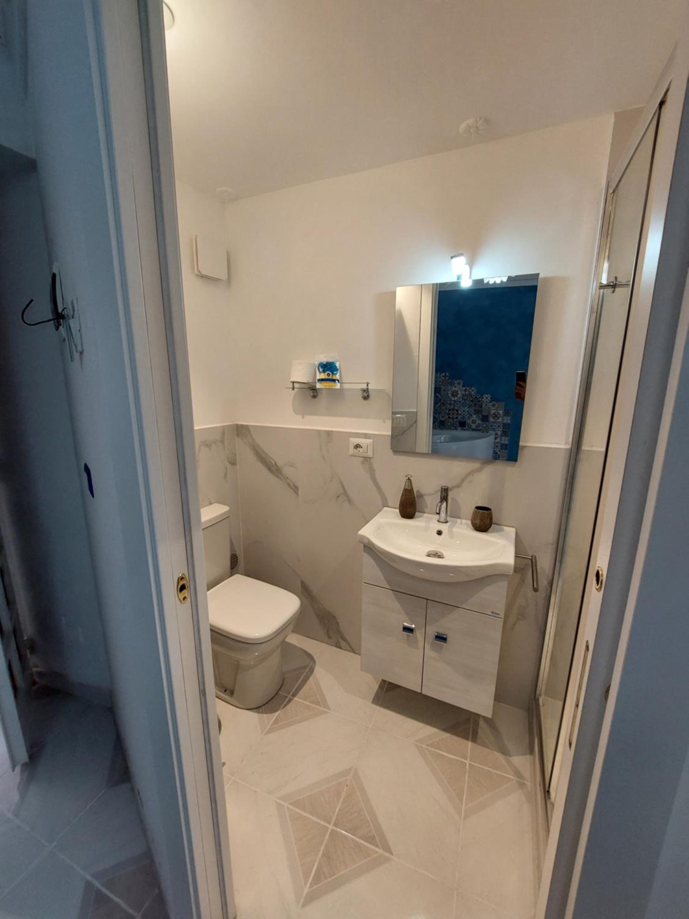Studio with Spa Bath photo 2