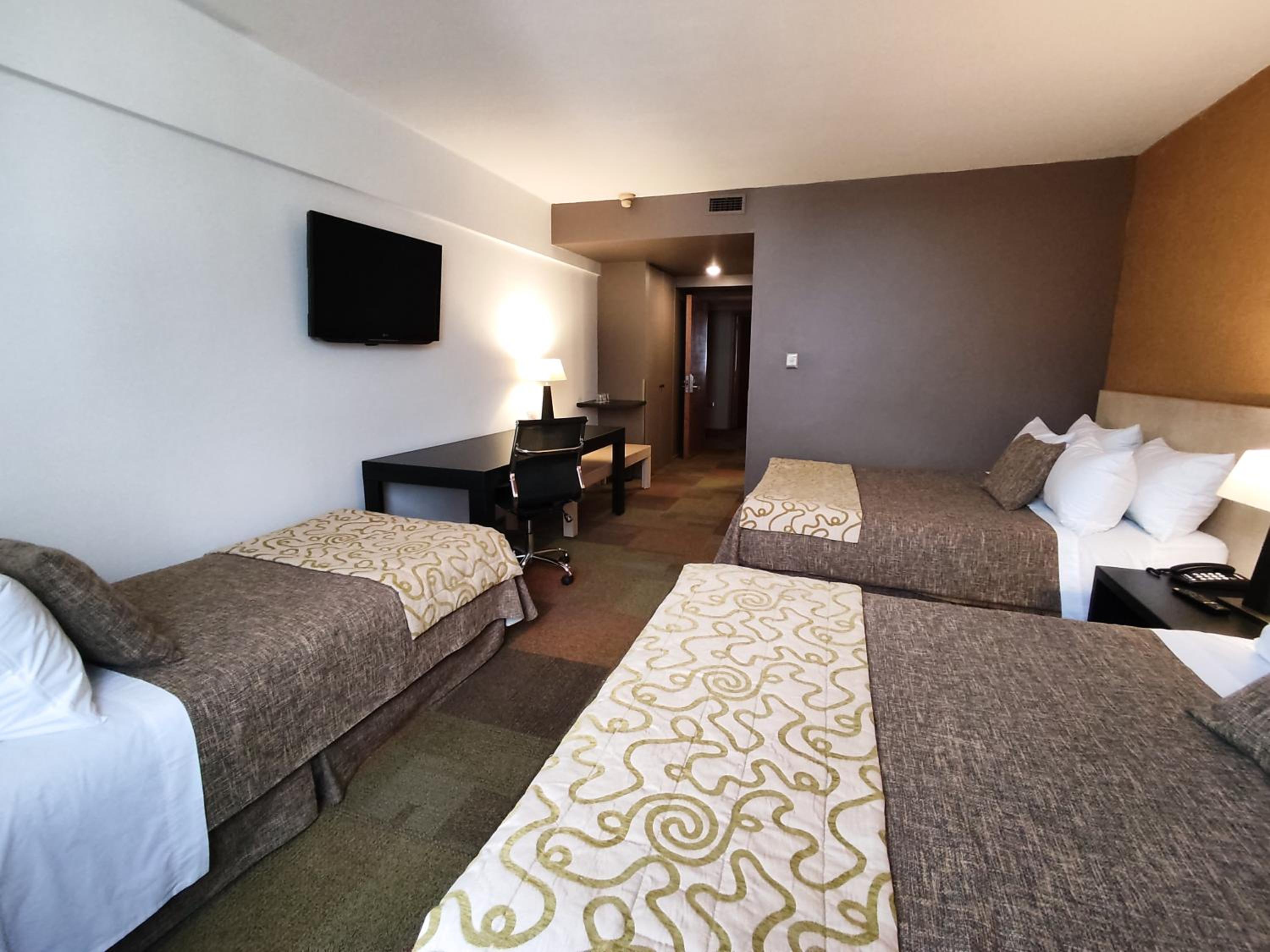 Superior Triple Room - Photo 4
