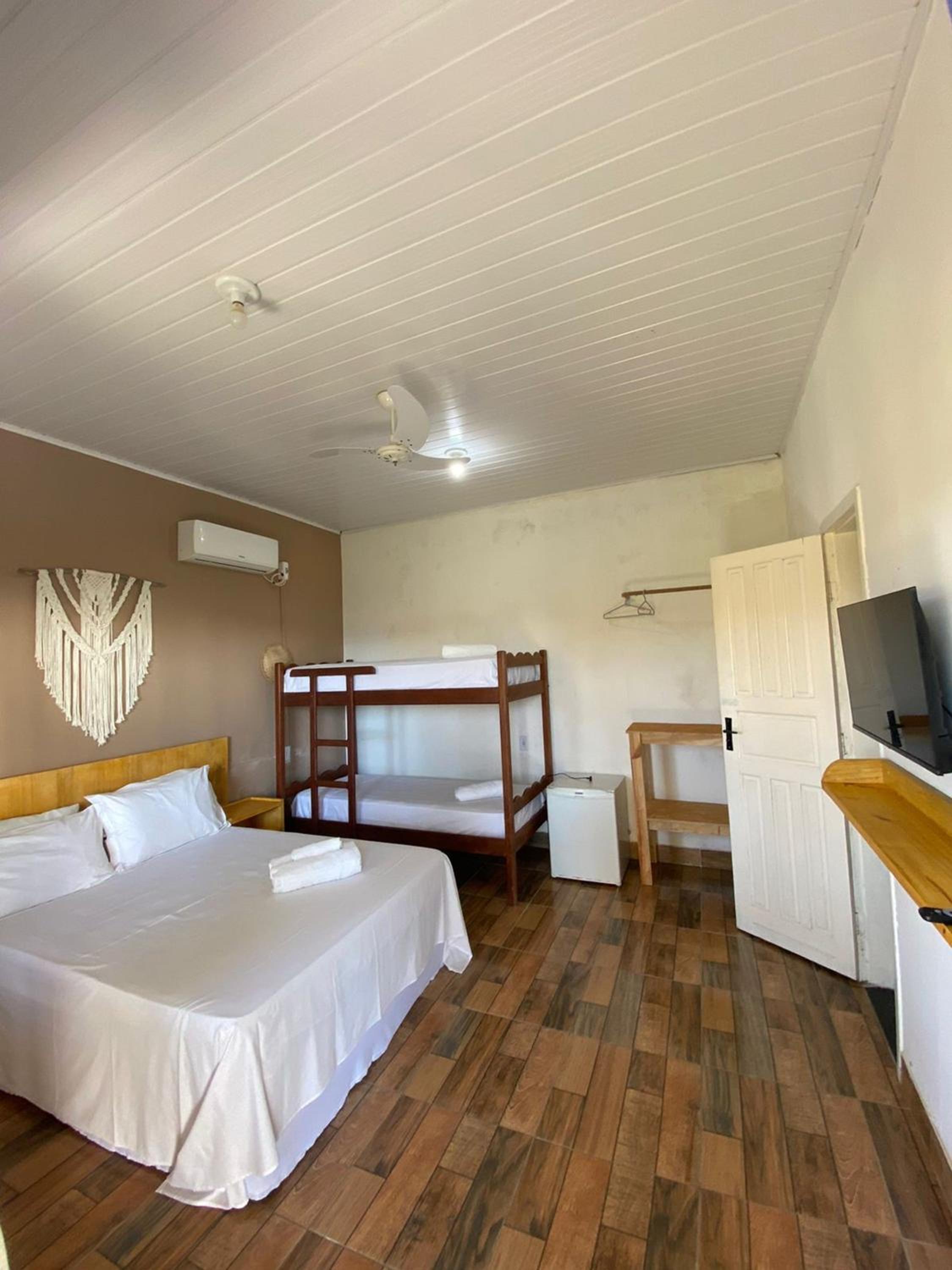 Deluxe Triple Room photo 2
