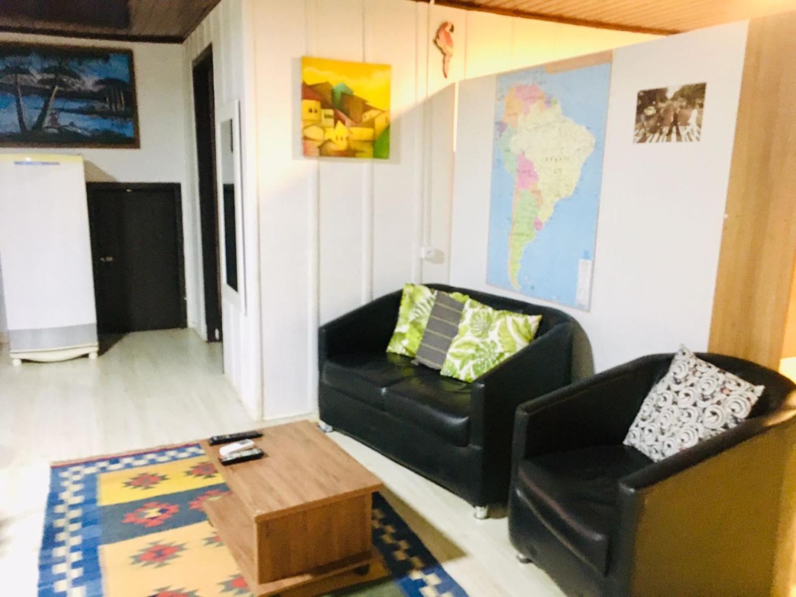 Superior Family Room photo 3