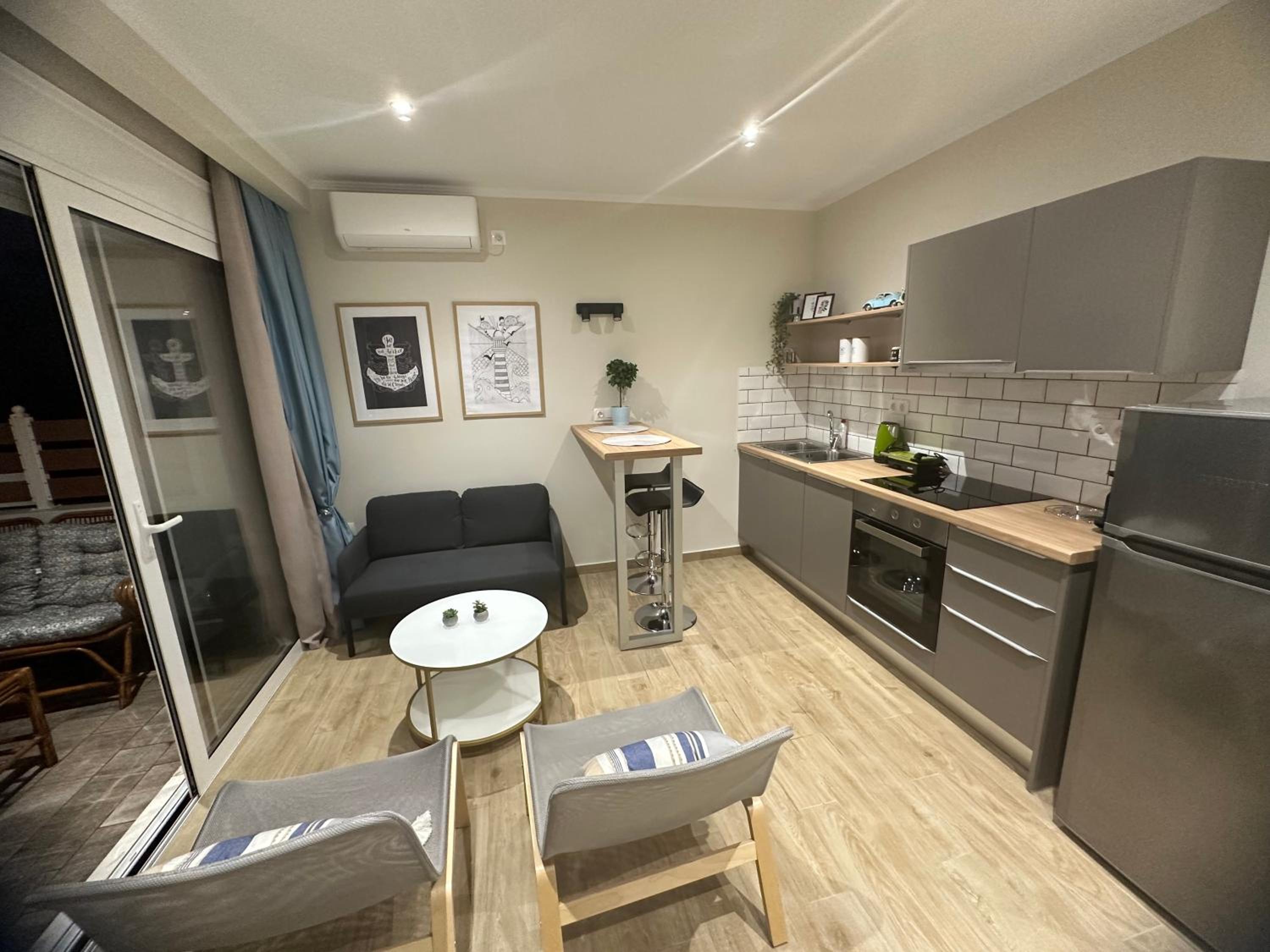 One-Bedroom Apartment