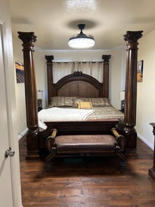 Three-Bedroom House photo 1