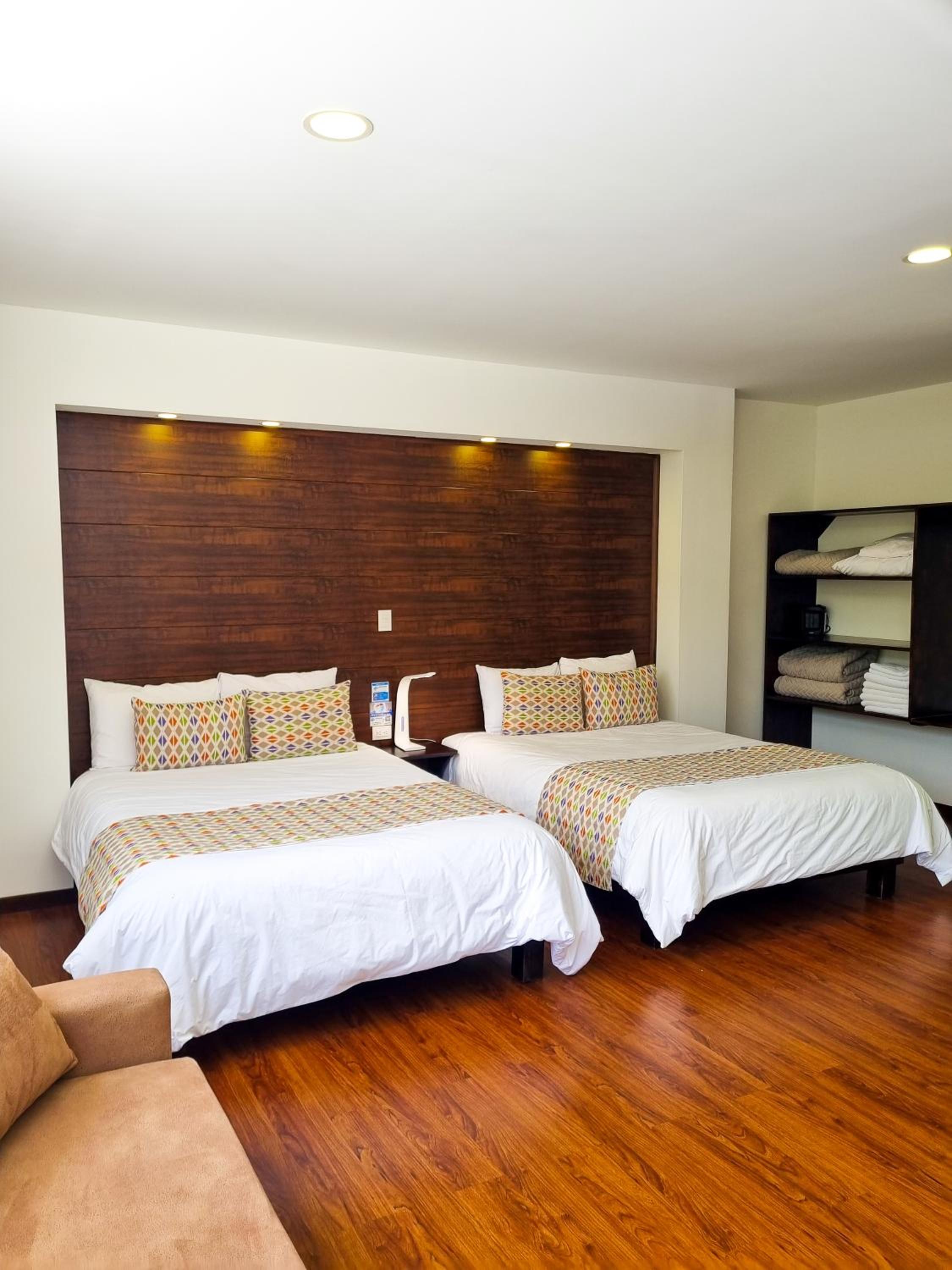 Family Room with Mountain View - Photo 11
