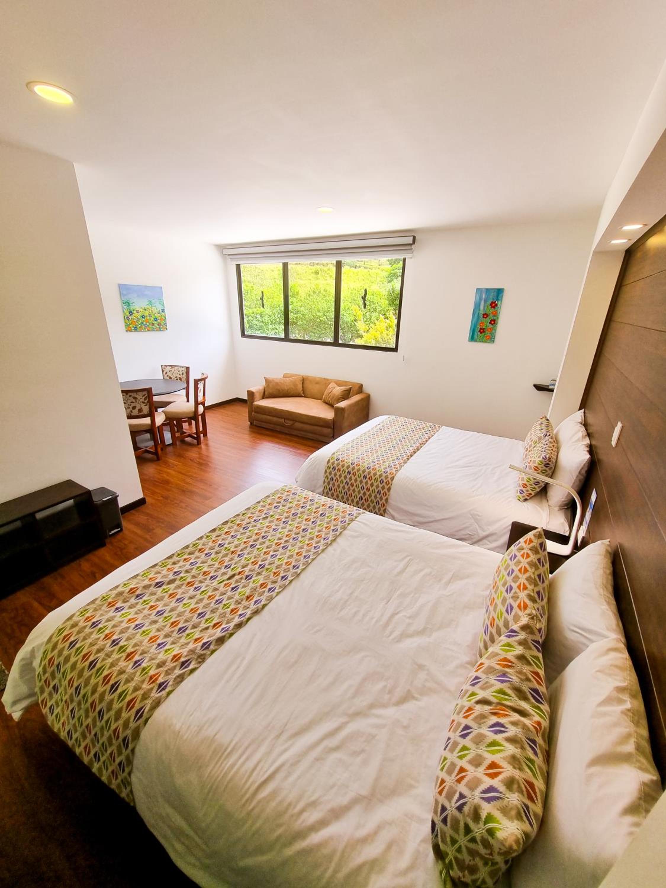 Family Room with Mountain View - Photo 8