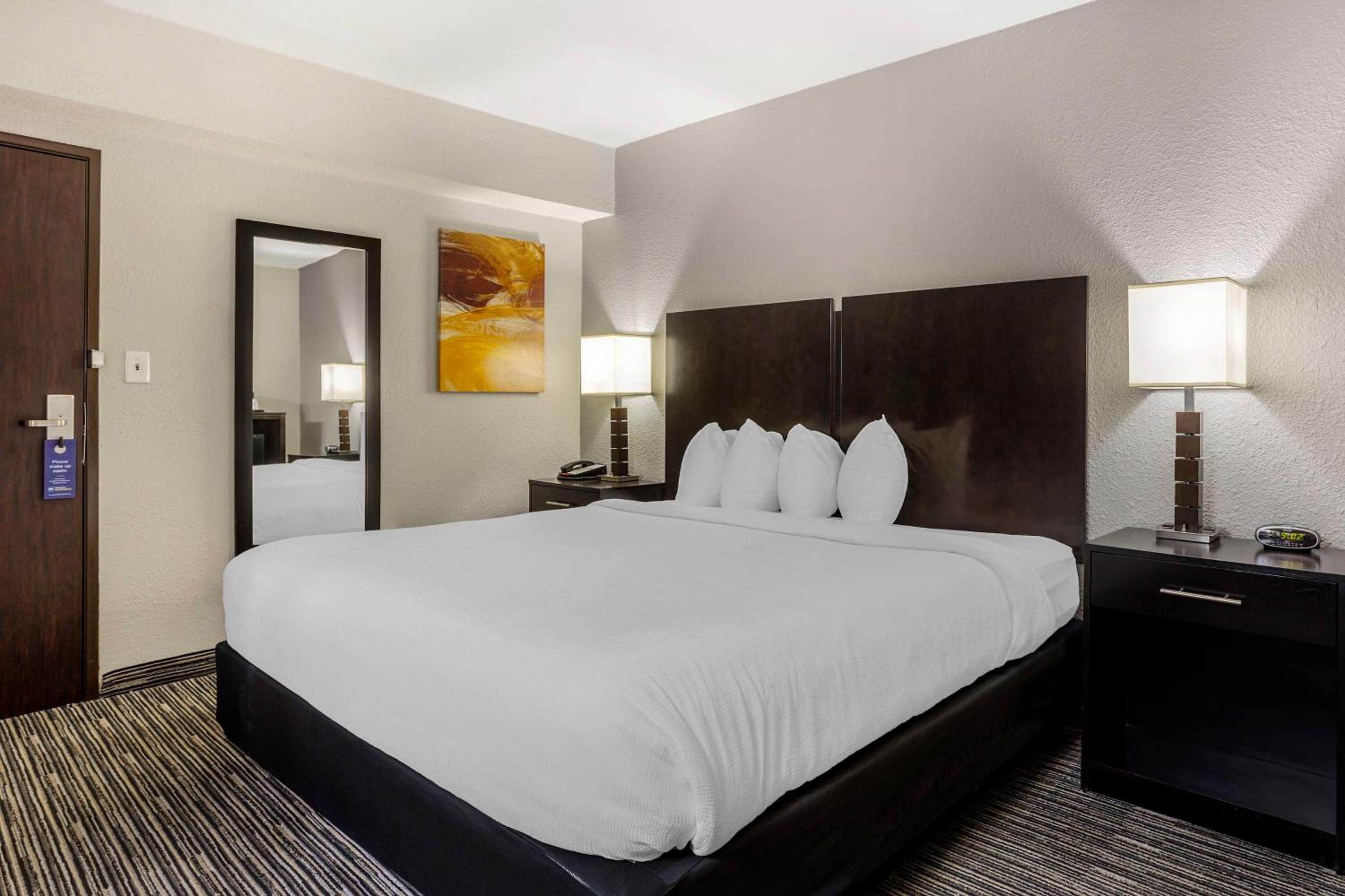 King Room - Disability Access - Photo 1