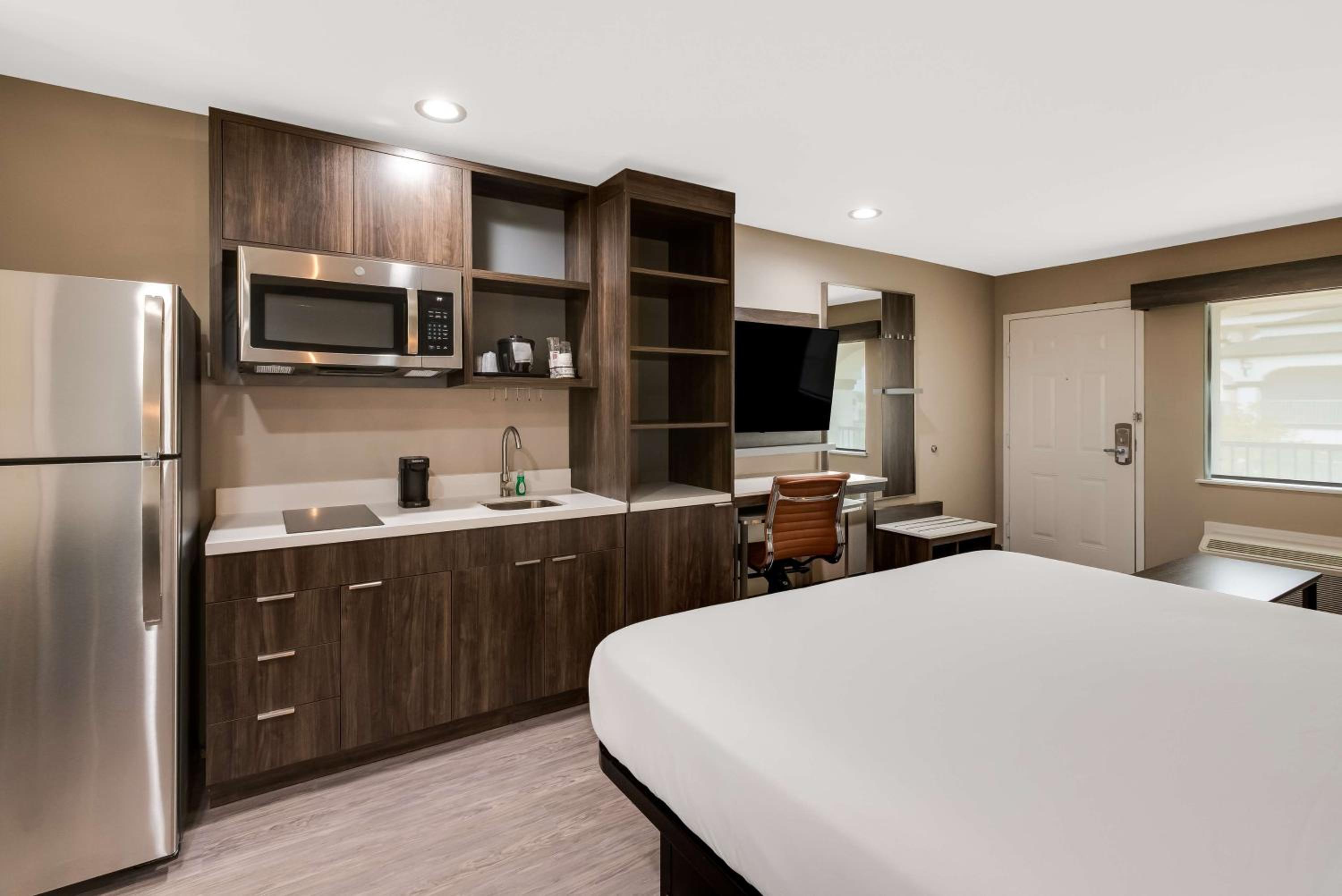King Suite with Sofa Bed - Photo 1
