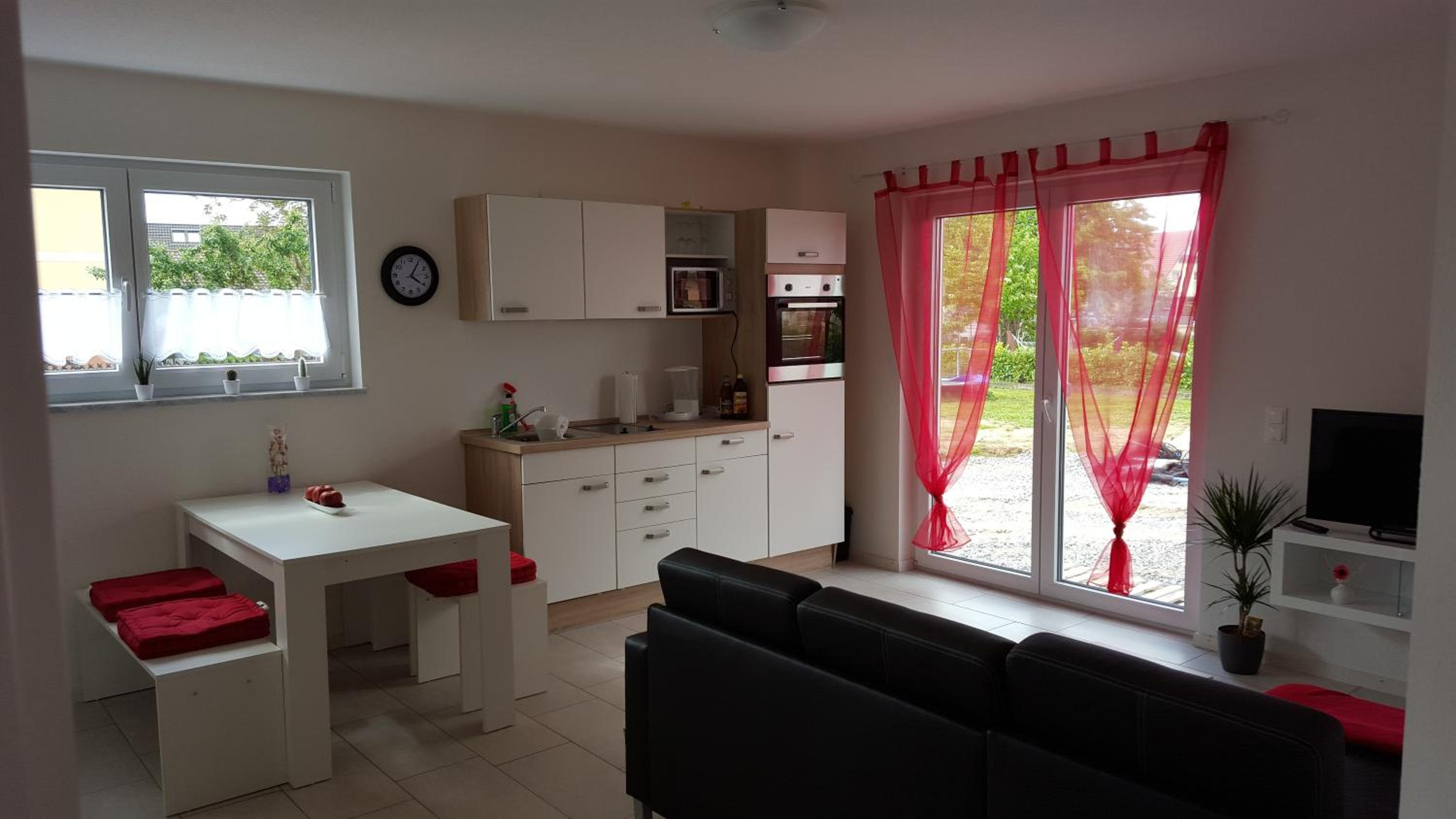 Apartment - Ground Floor photo 2