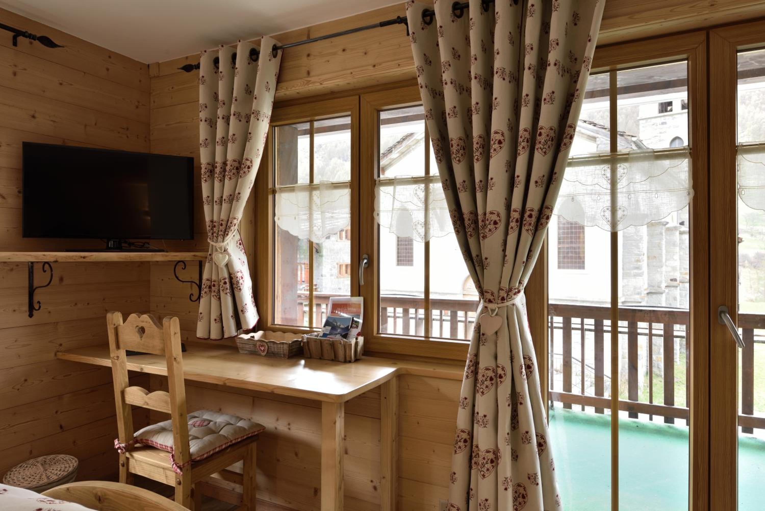 Superior Double Room - Photo 6