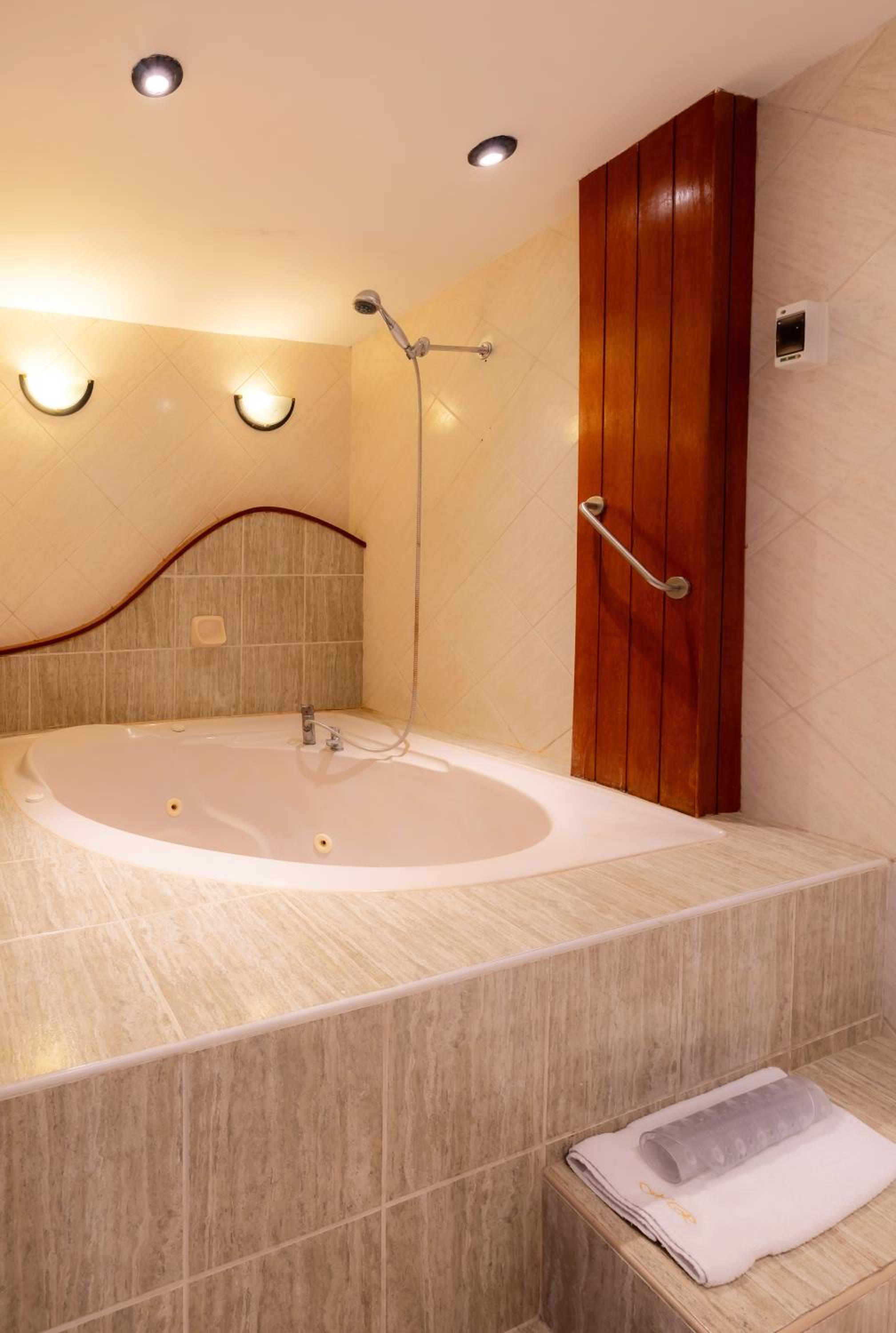 Standard Double Suite photo 2