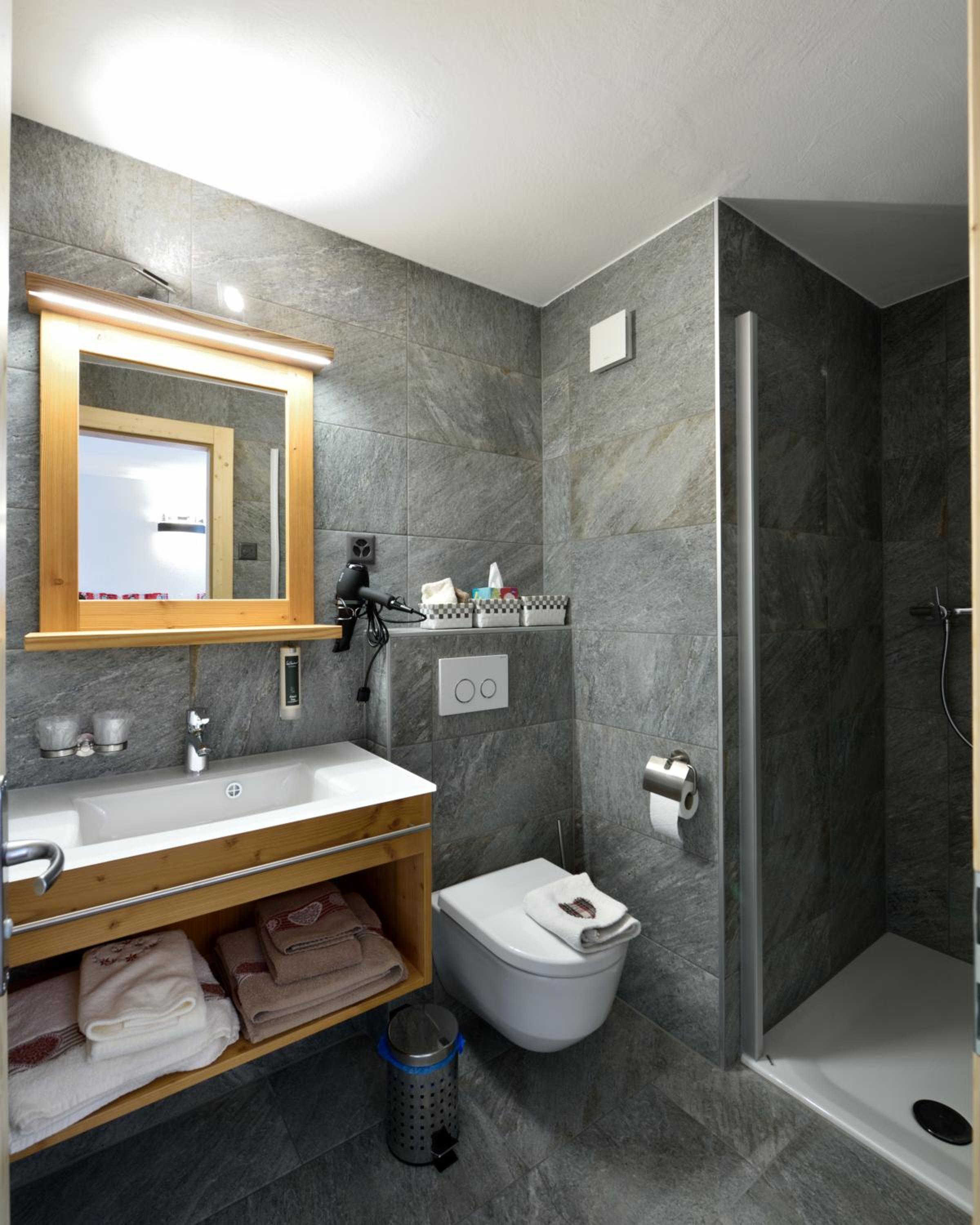 Deluxe Double Room - Photo 3