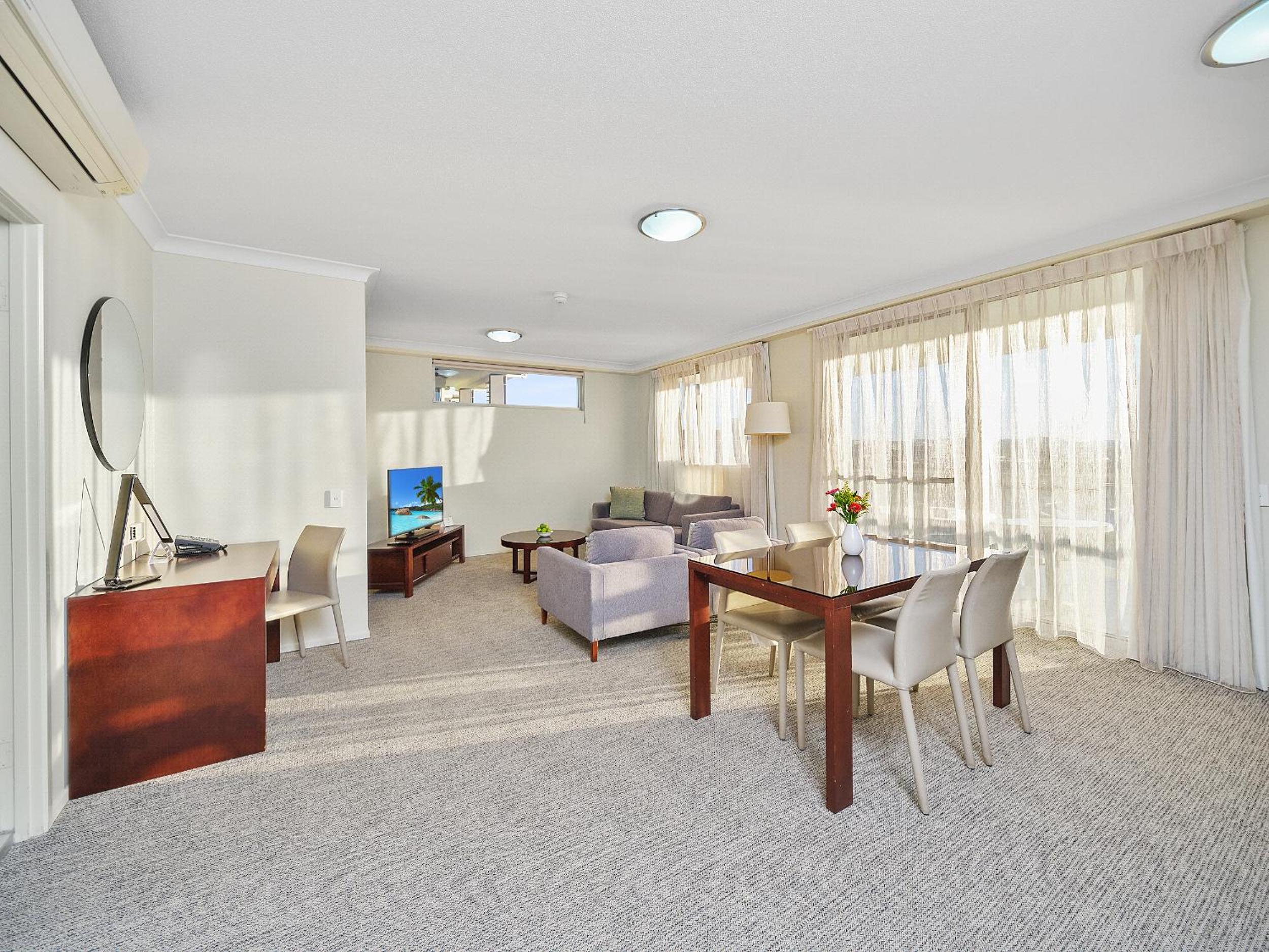 One-Bedroom Apartment with Balcony thumbnail 6