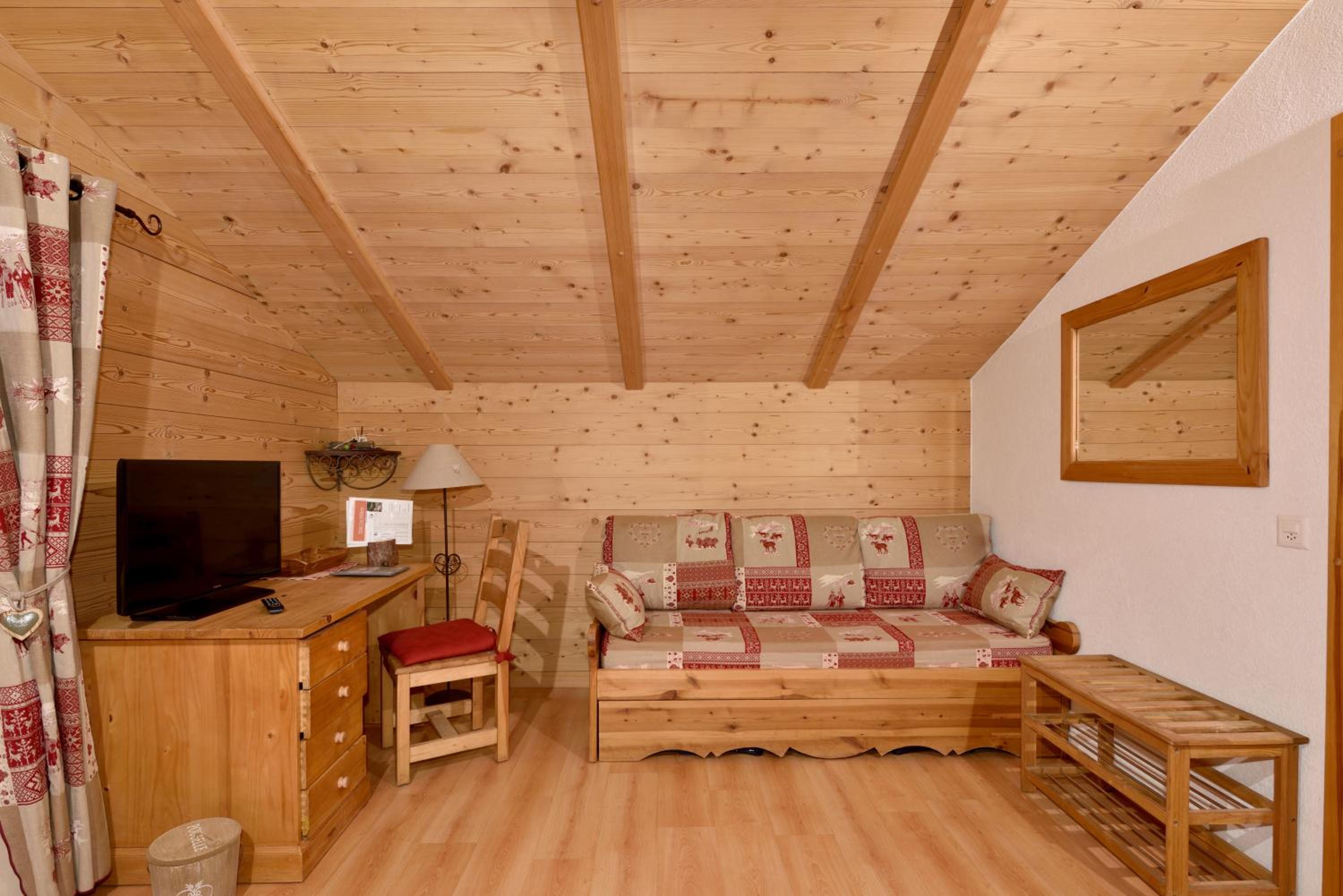 Deluxe Double Room - Photo 1
