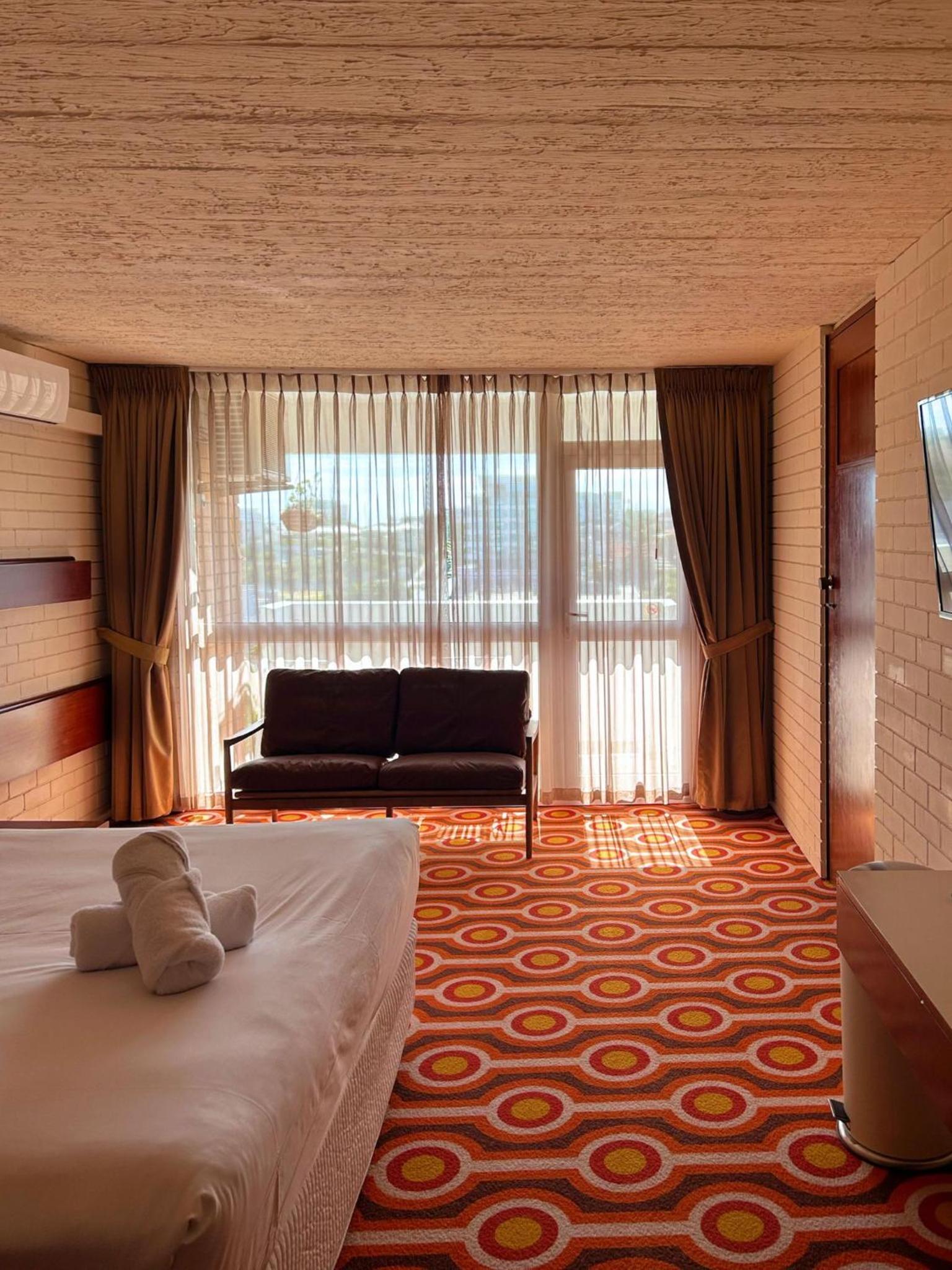 Deluxe Double or Twin Room(Smoking Terrace) - Photo 8