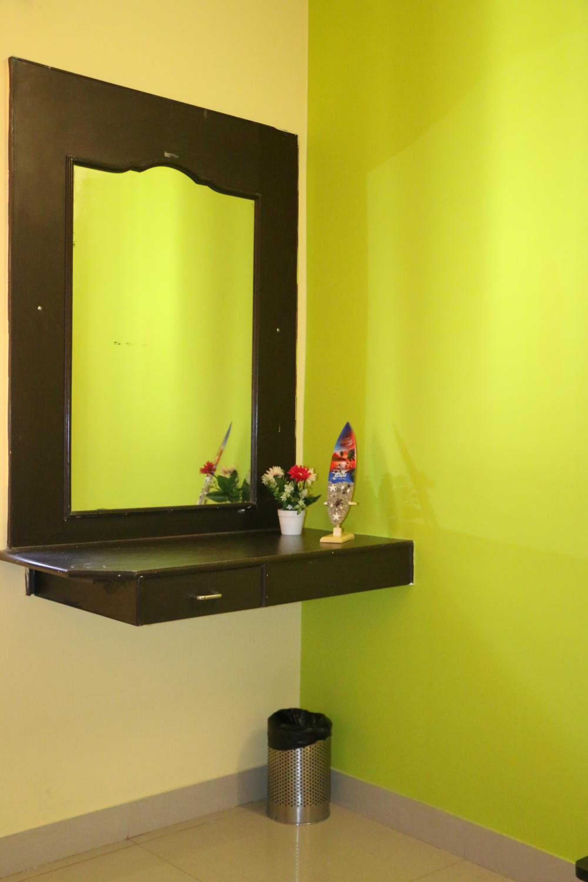 Deluxe Double Room - Photo 19