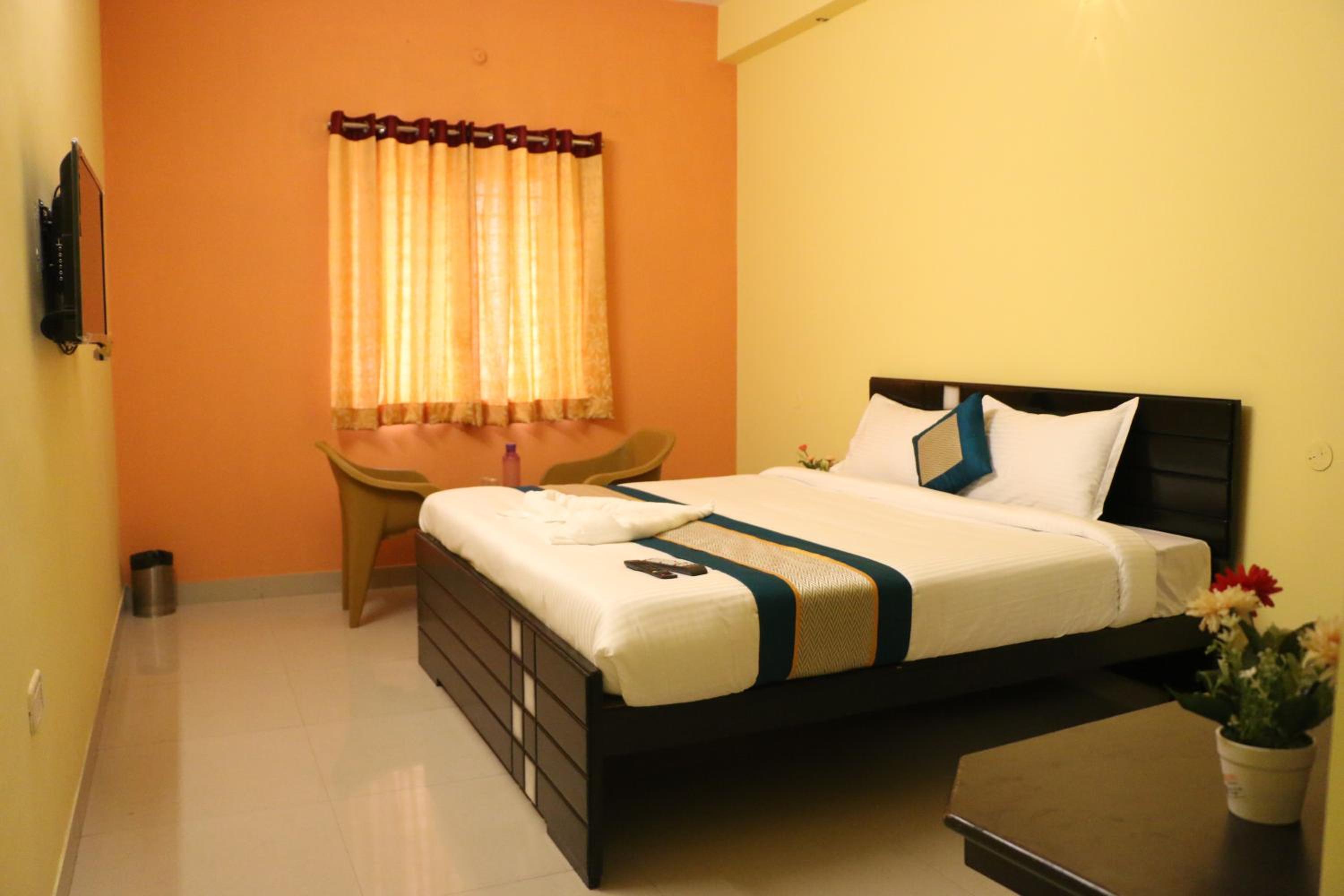 Deluxe Double Room - Photo 1