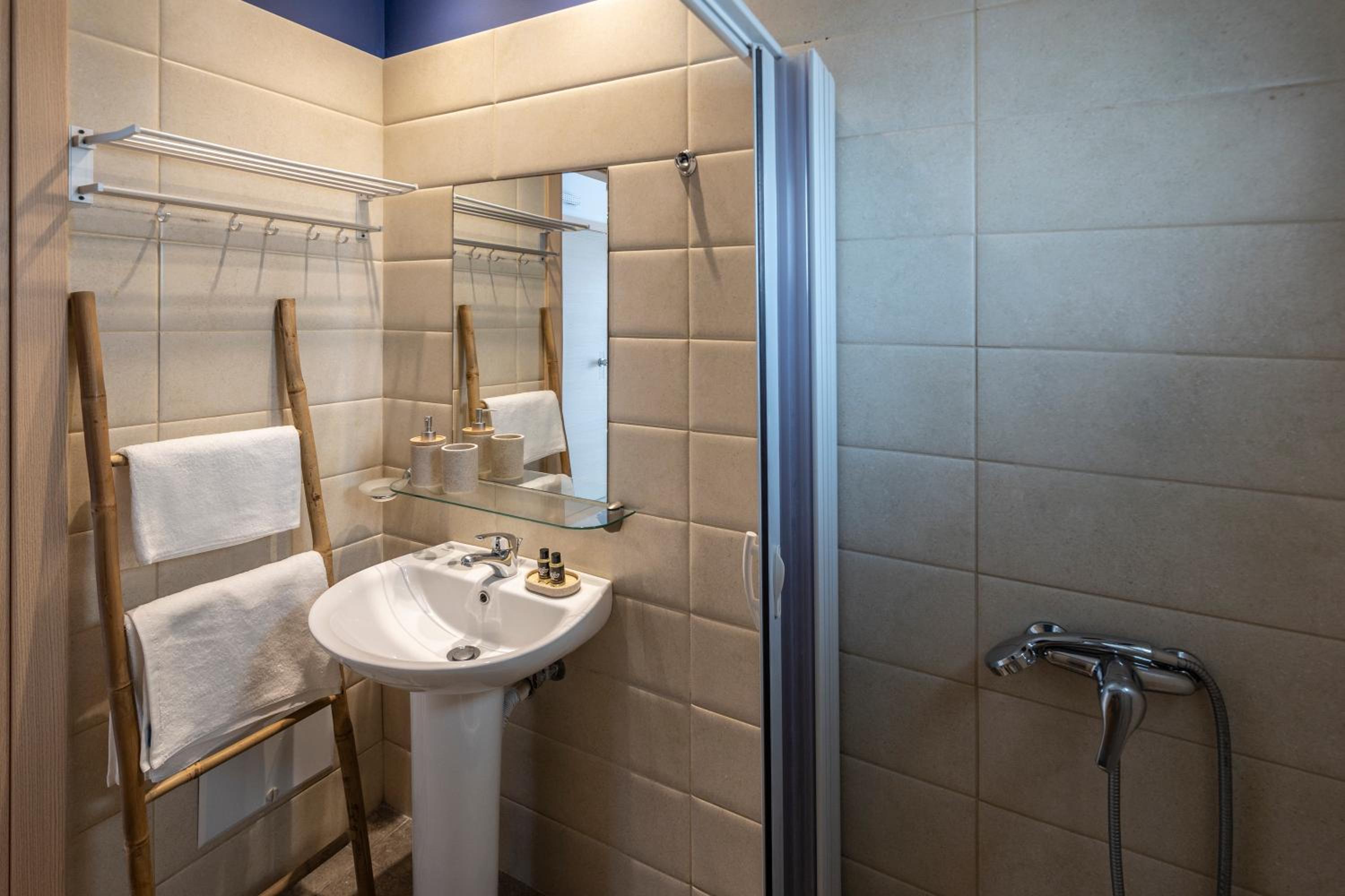Superior Room photo 2