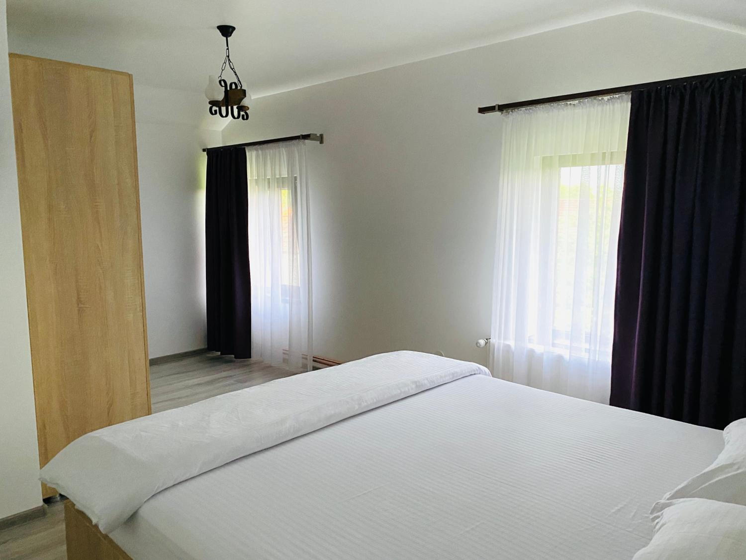 Double Room with Garden View - Photo 7