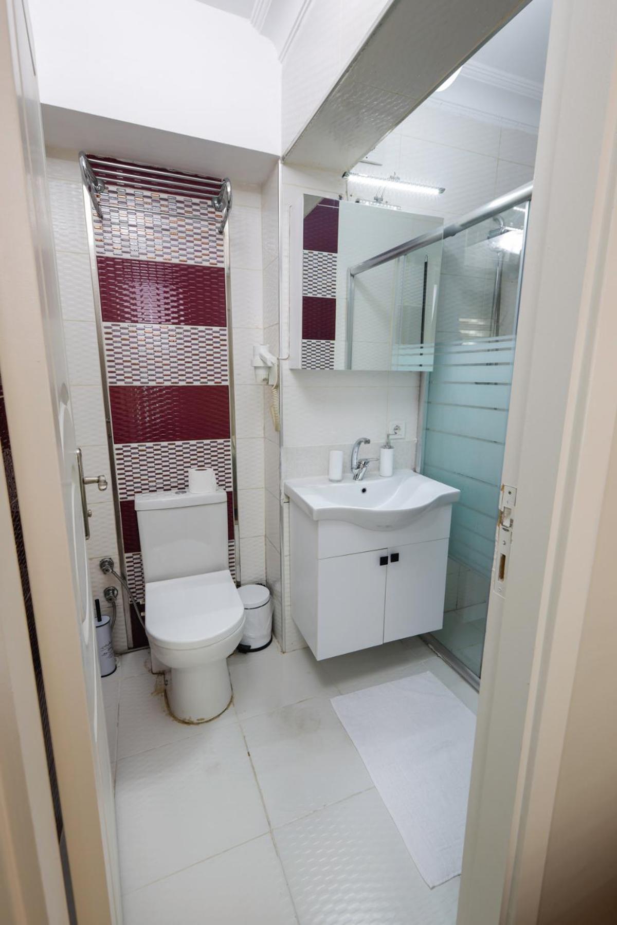 Large Double Room photo 3
