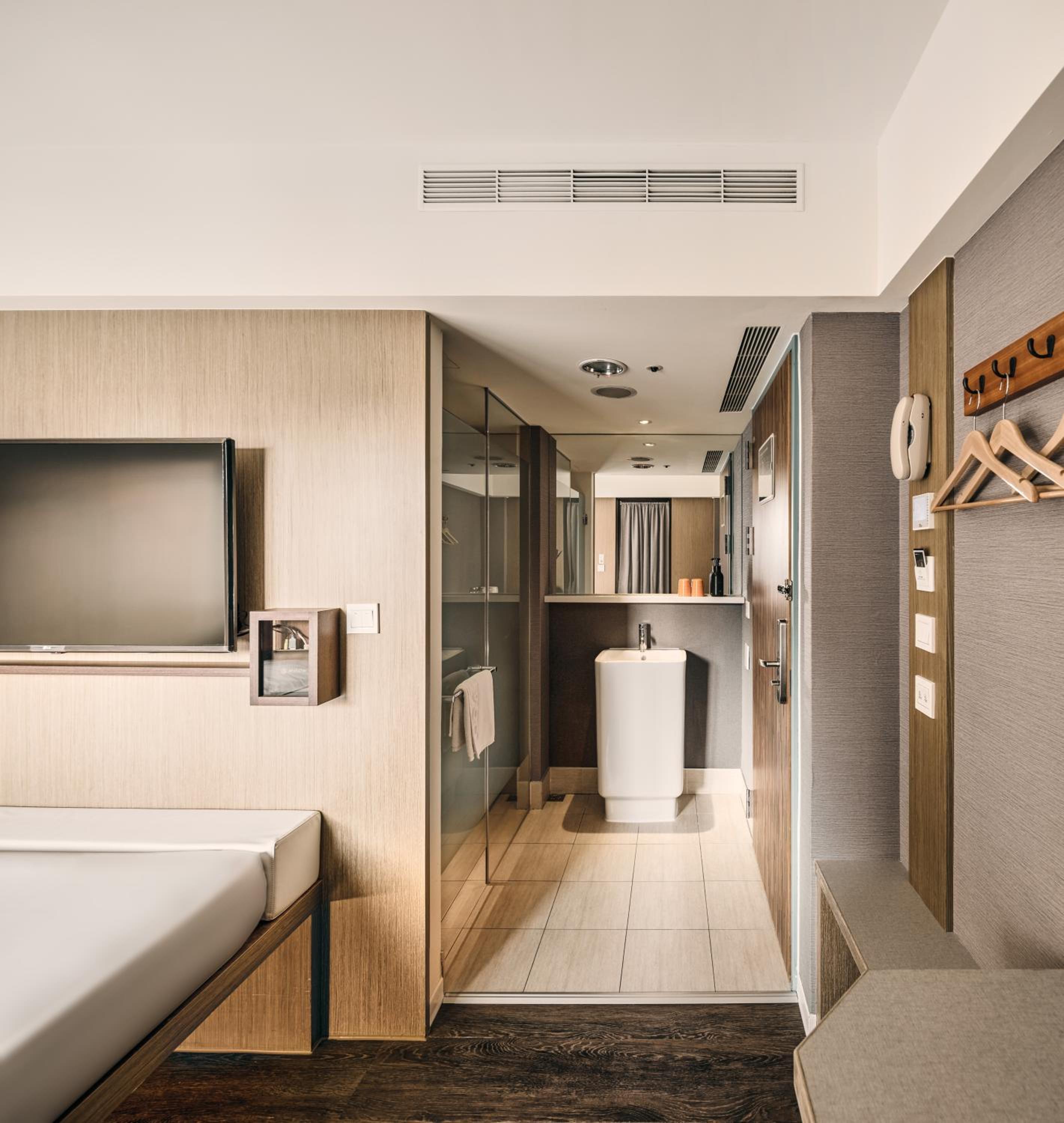 Available room