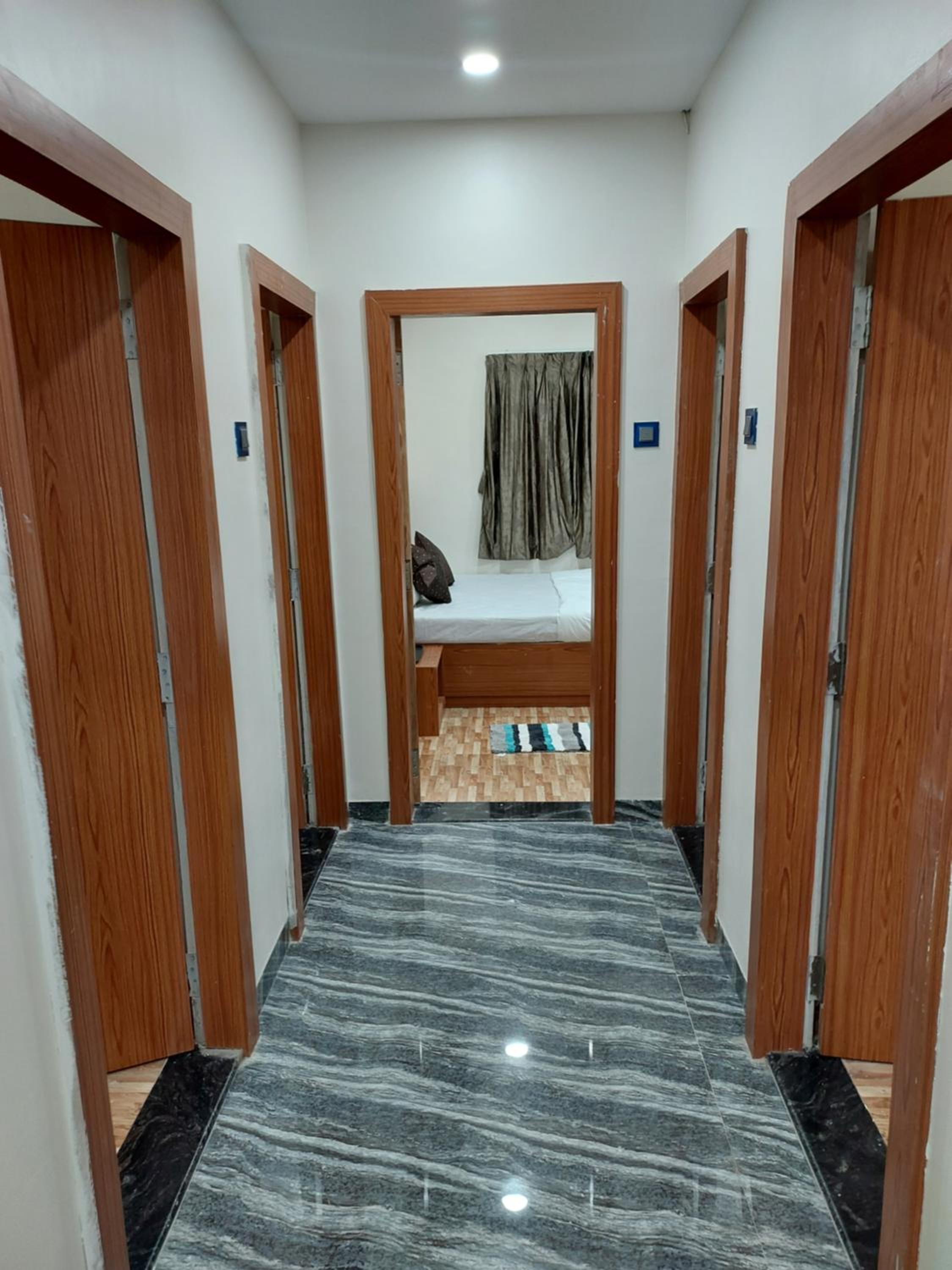 Economy Quadruple Room - Photo 42
