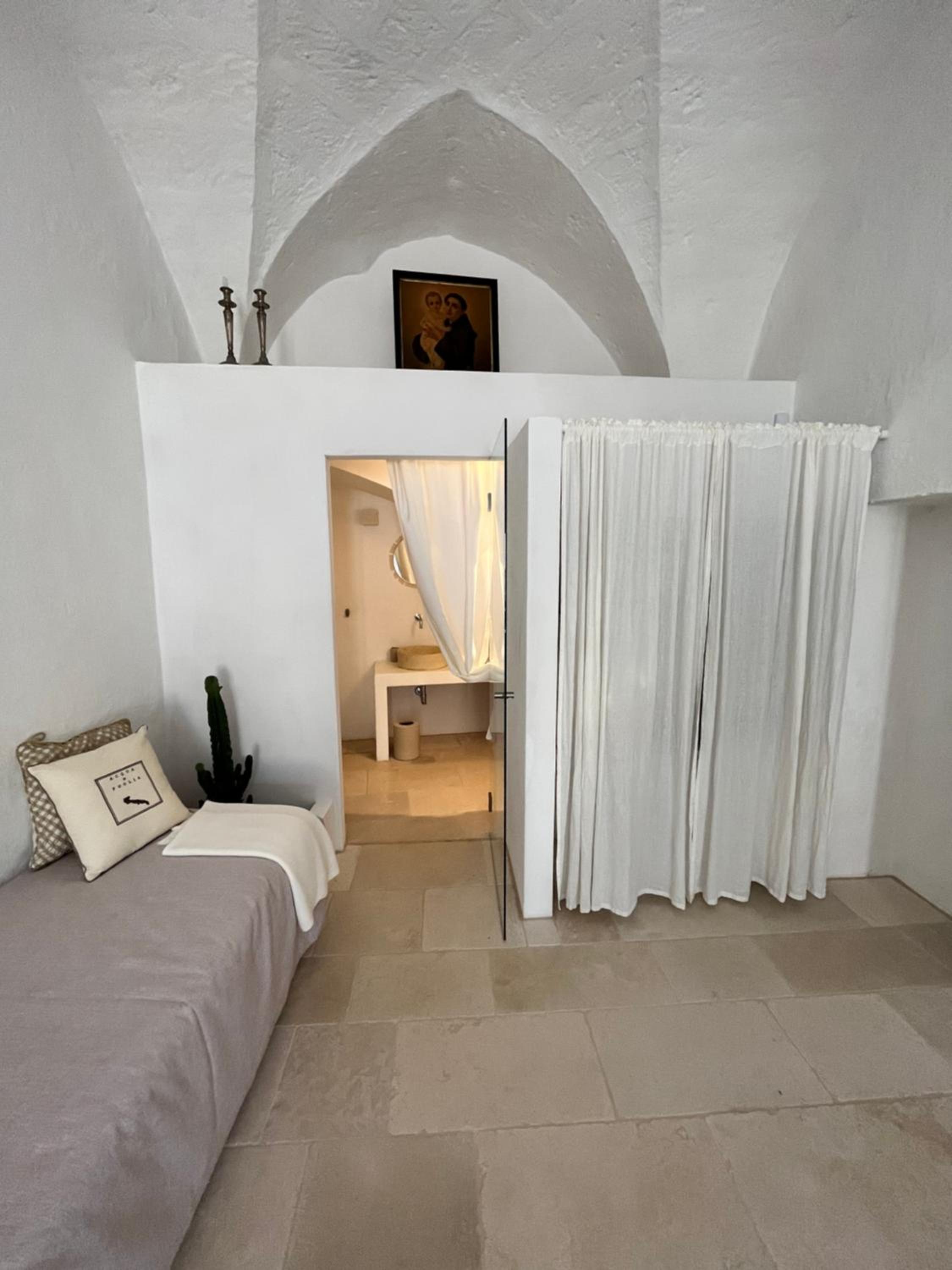 Superior Triple Room photo 3