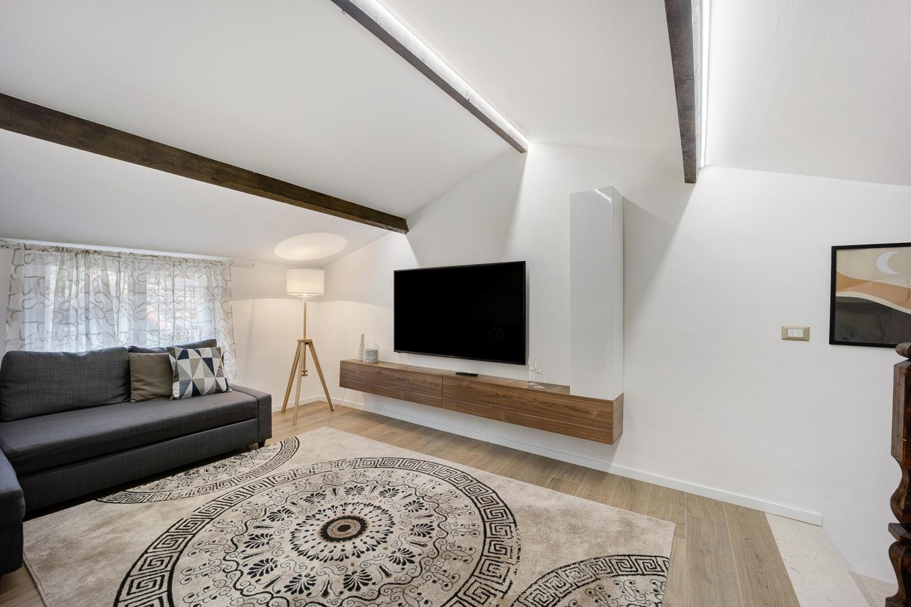 Three-Bedroom Apartment with Water View