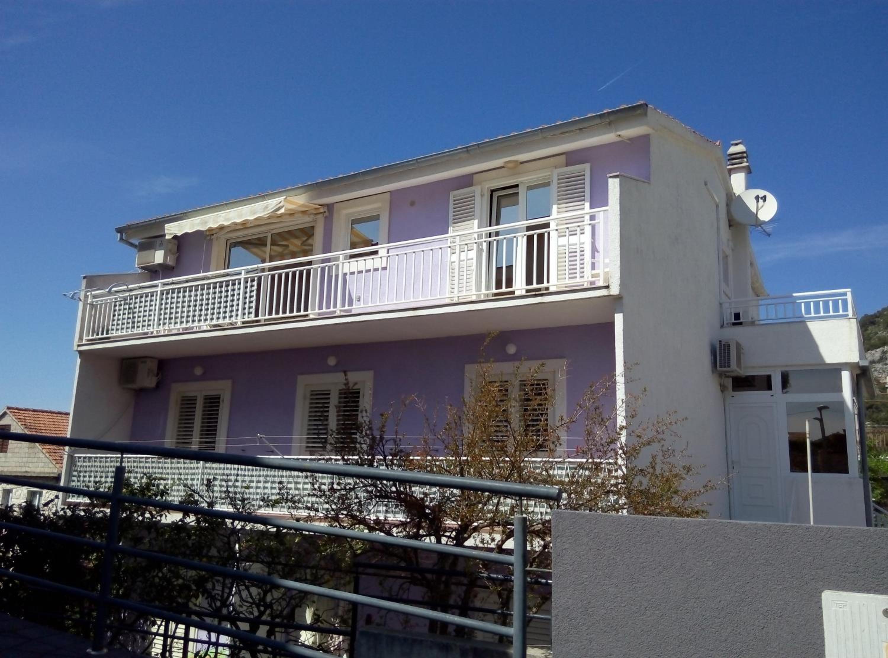 One-Bedroom Apartment with terrace and garden view (2 Adults) photo 3