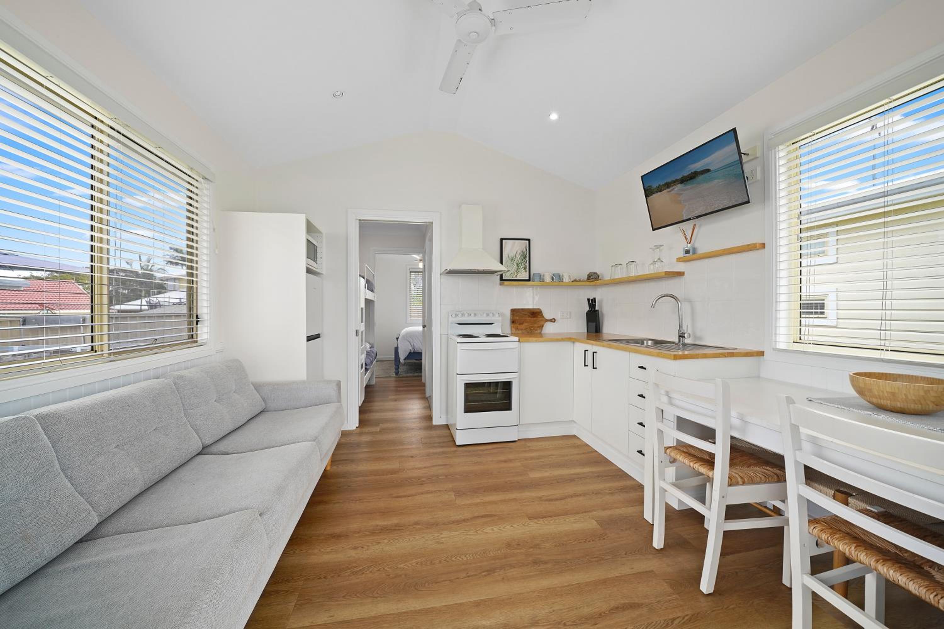 One-Bedroom Apartment - Photo 4