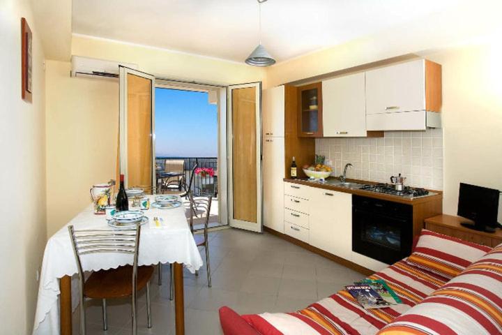 Standard Apartment photo 2
