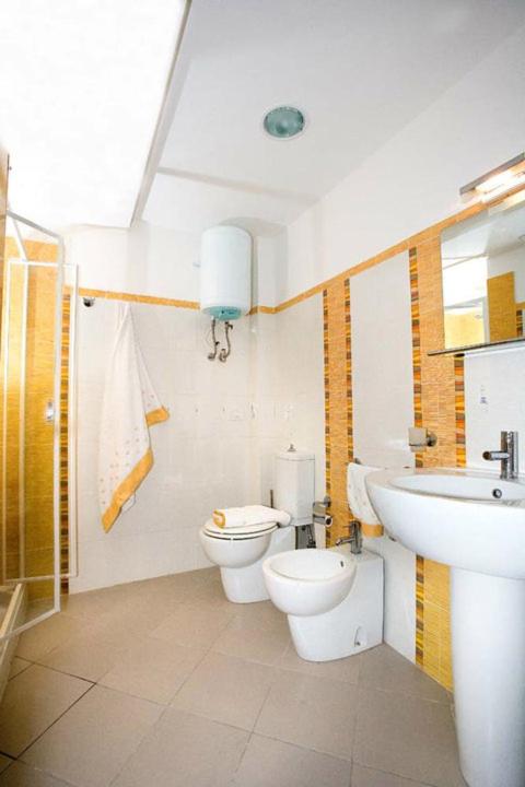 Standard Apartment photo 3