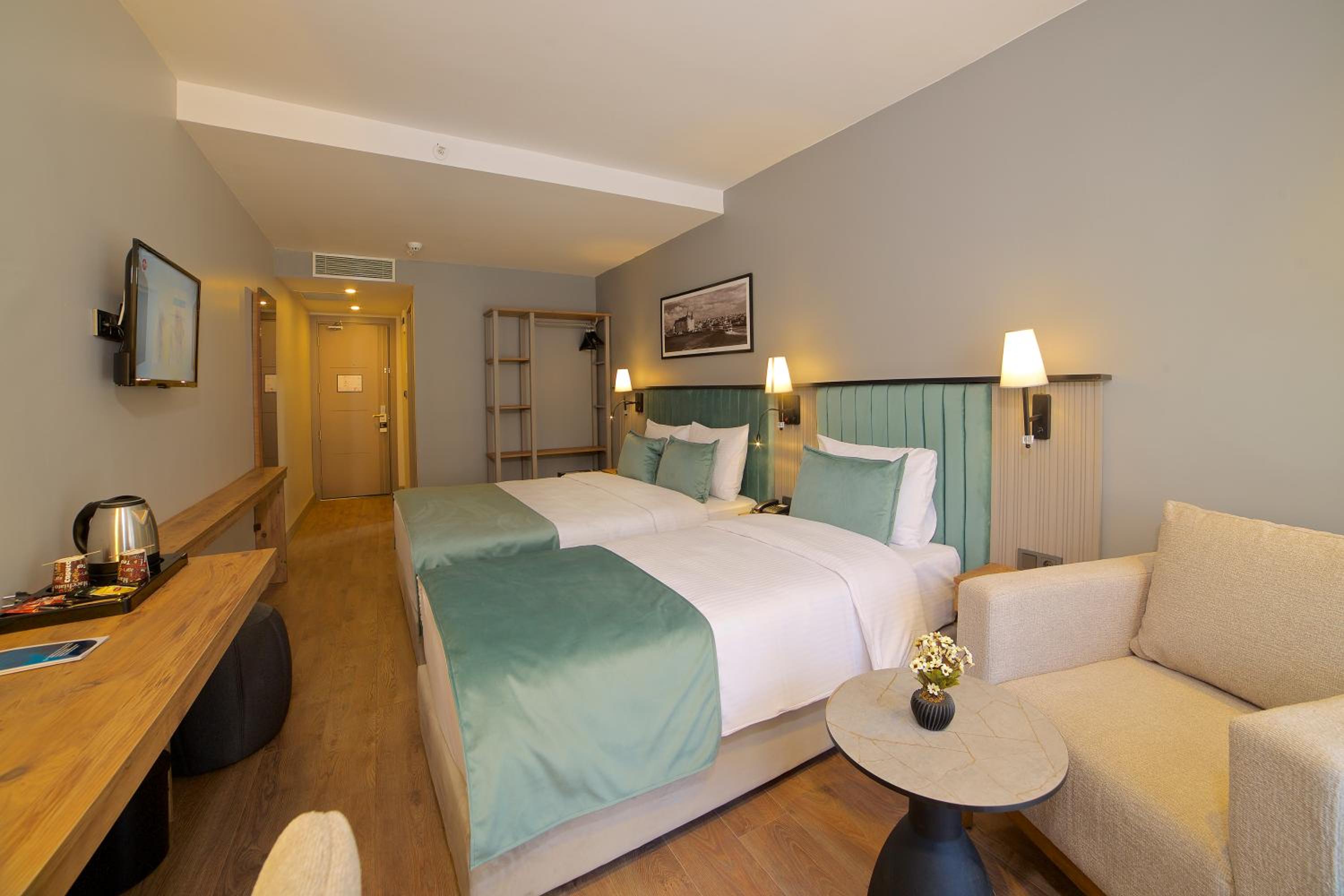 Standard Triple Room photo 1