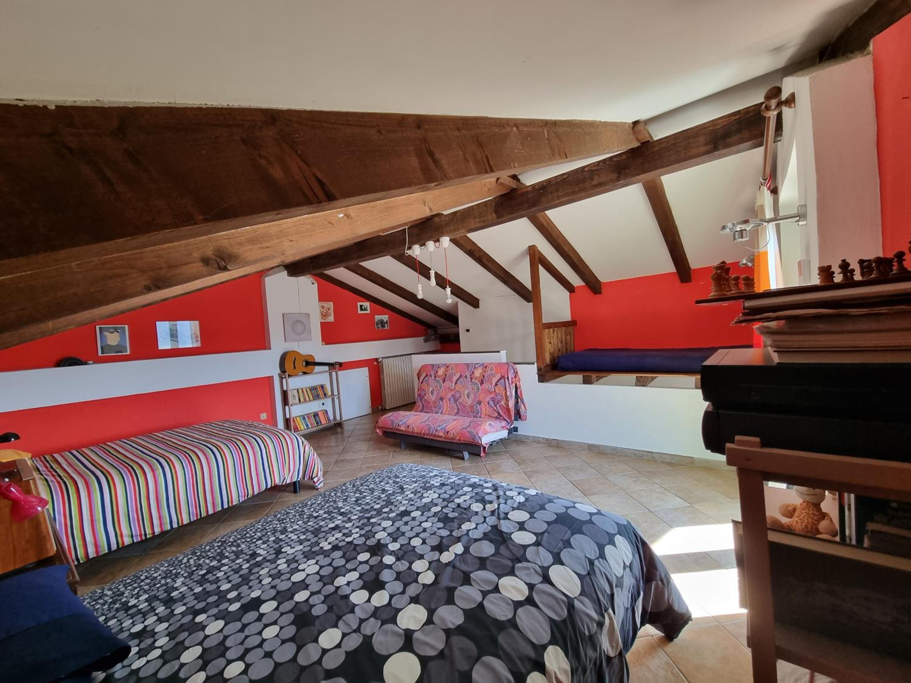 Villa photo 2