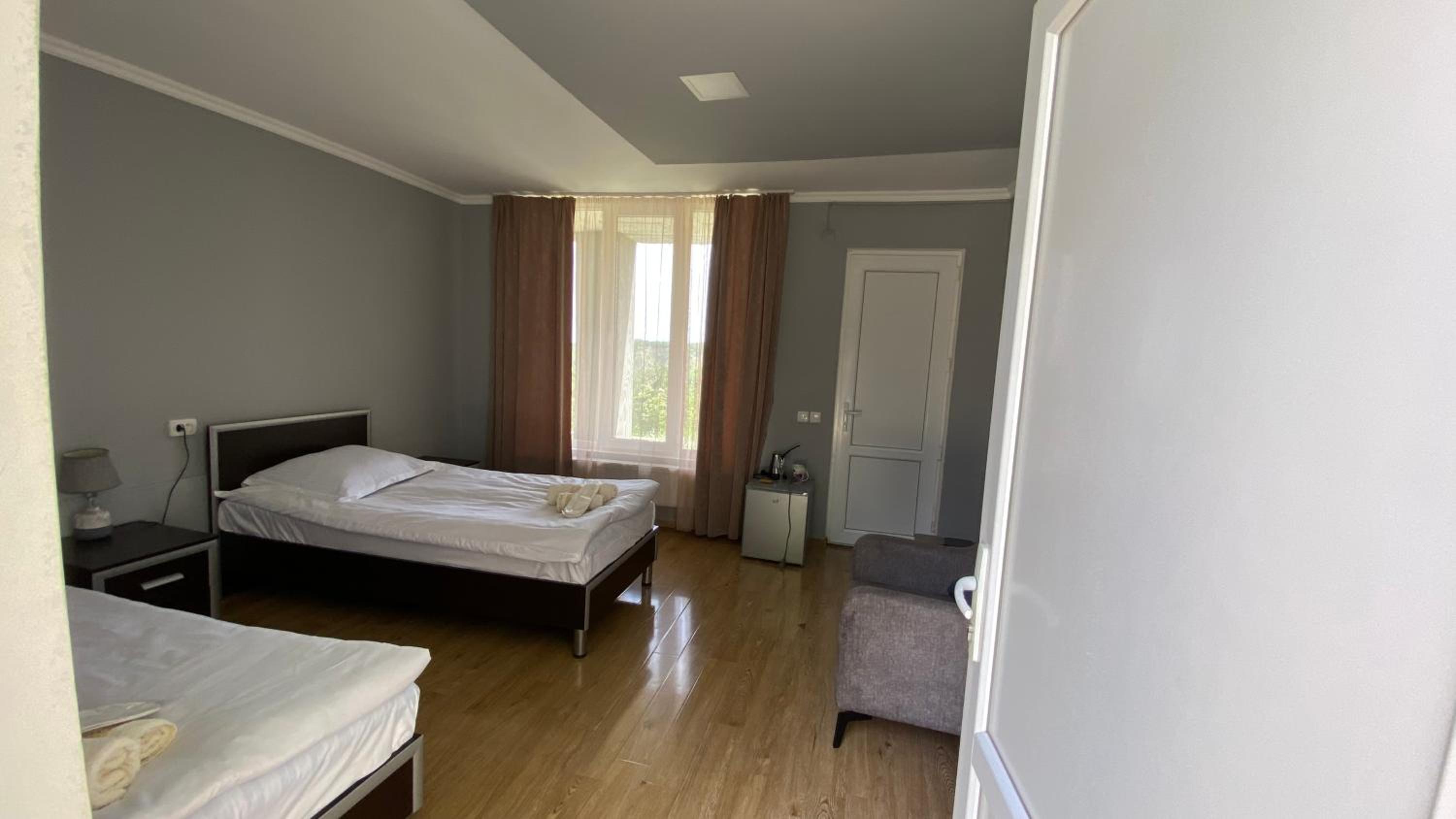 Budget Twin Room - Photo 1