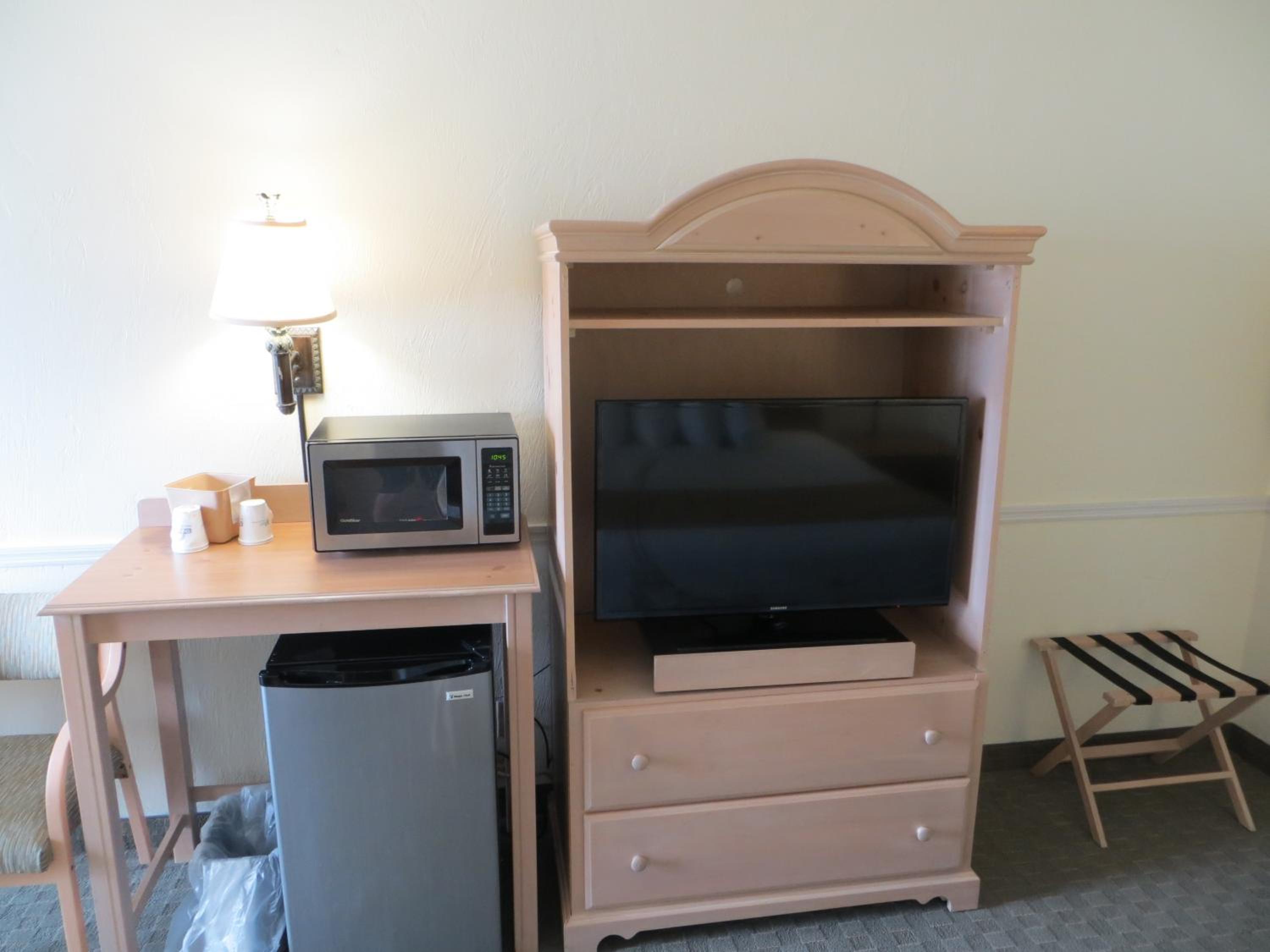 King Room with Oceanfront - Non-Smoking - Photo 6