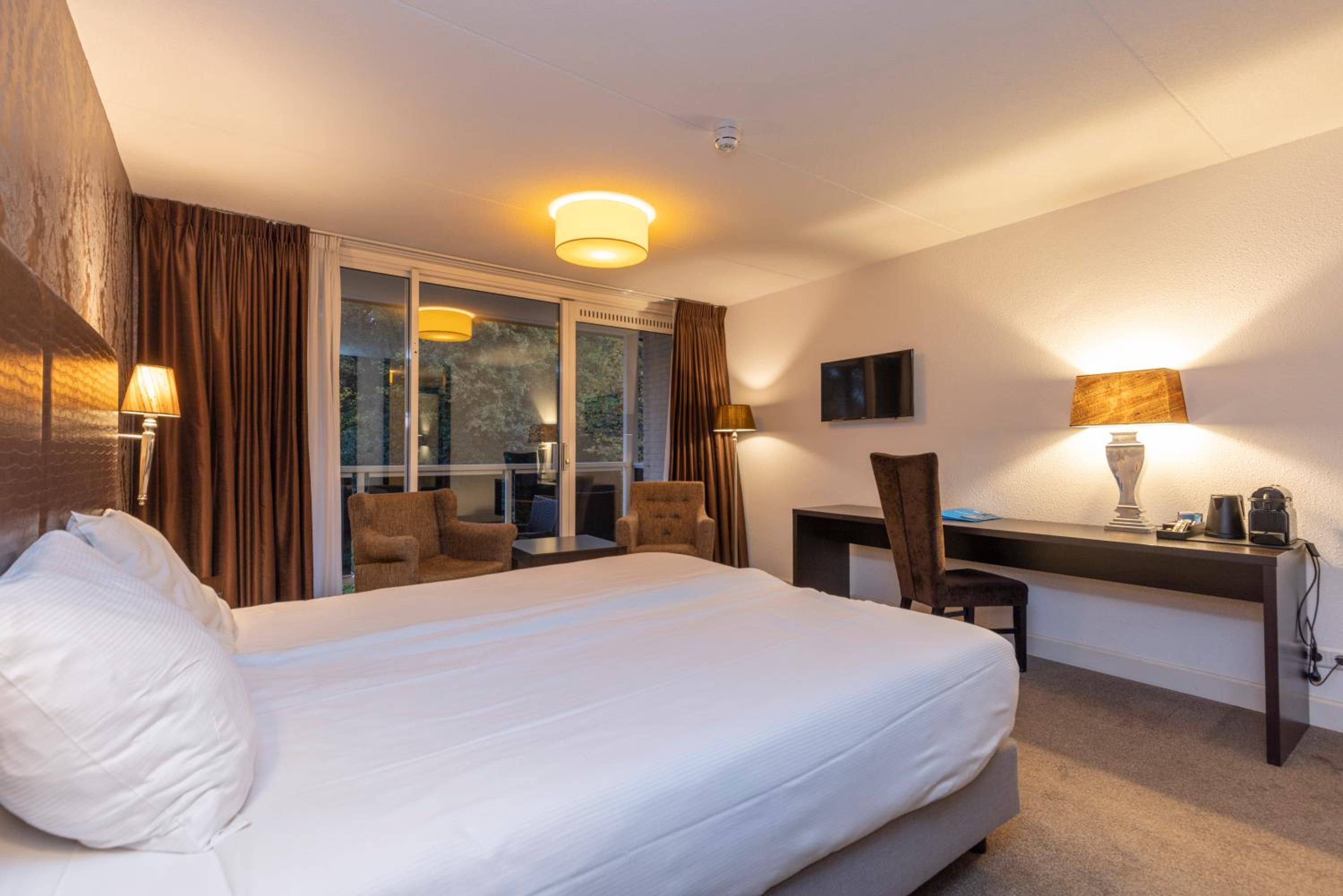Deluxe Double Room photo 2