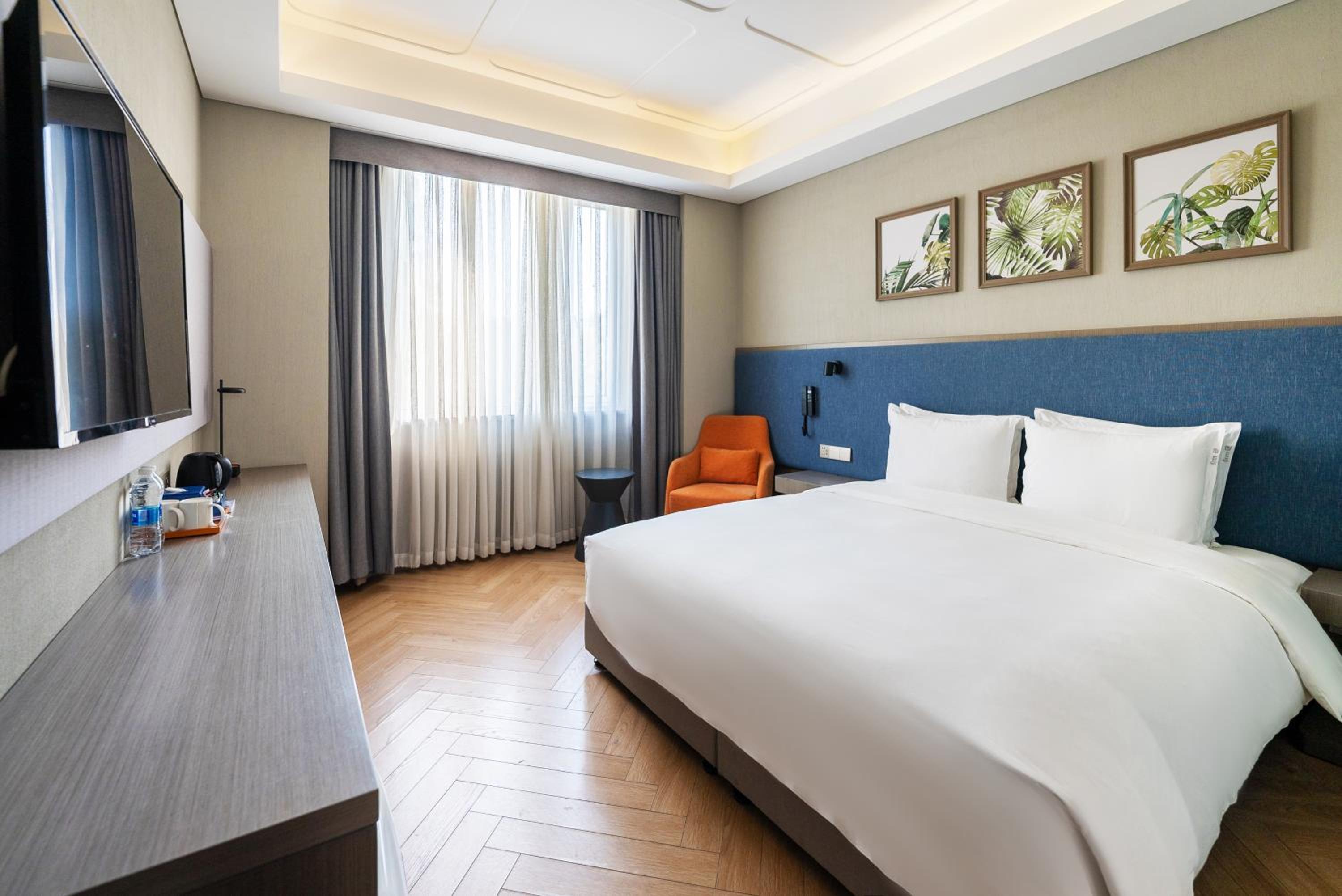 Standard Room - Photo 1