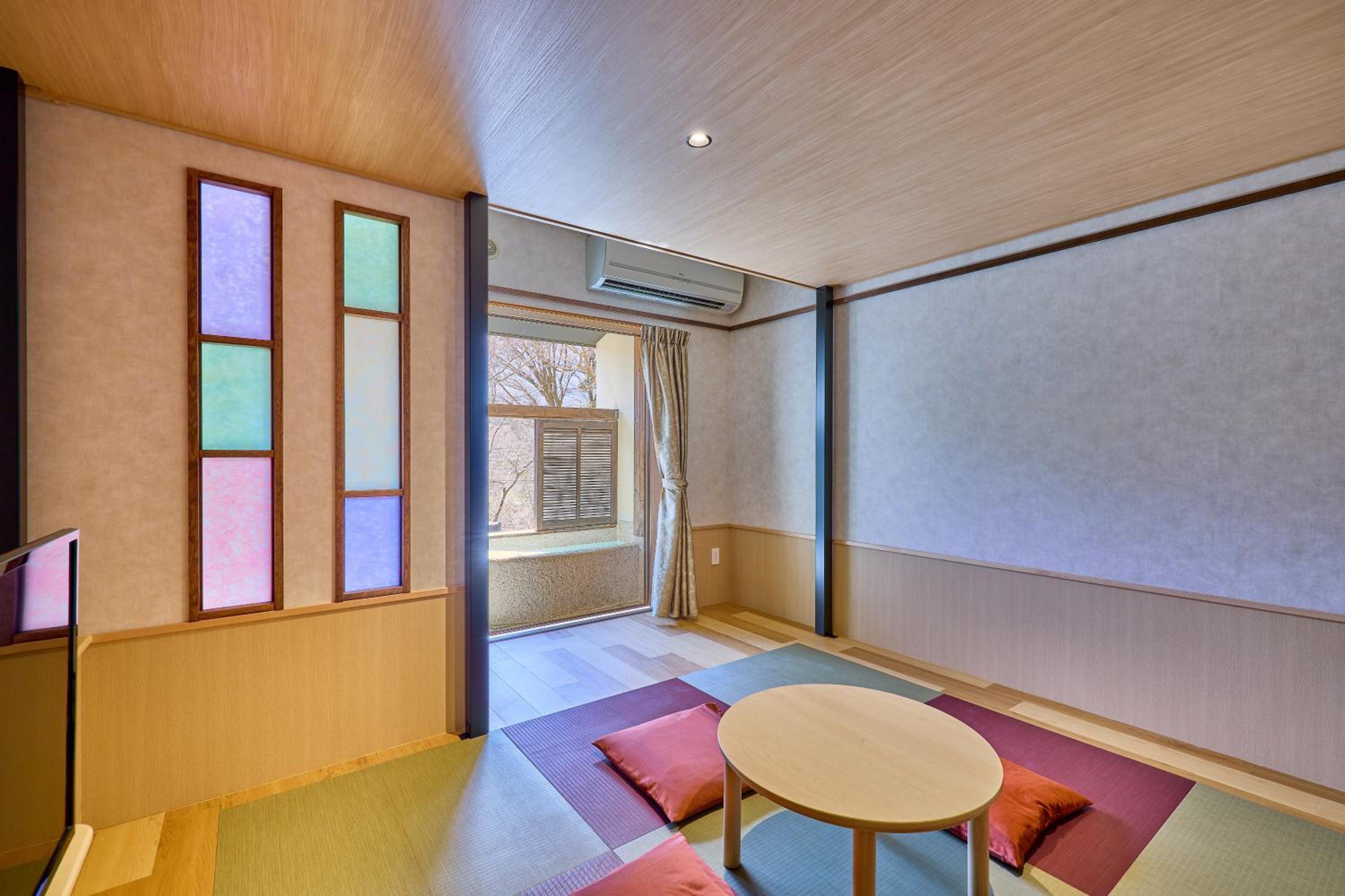 Renewal Japanese-Style Room with Loft and Open-Air Bath - Included free drink