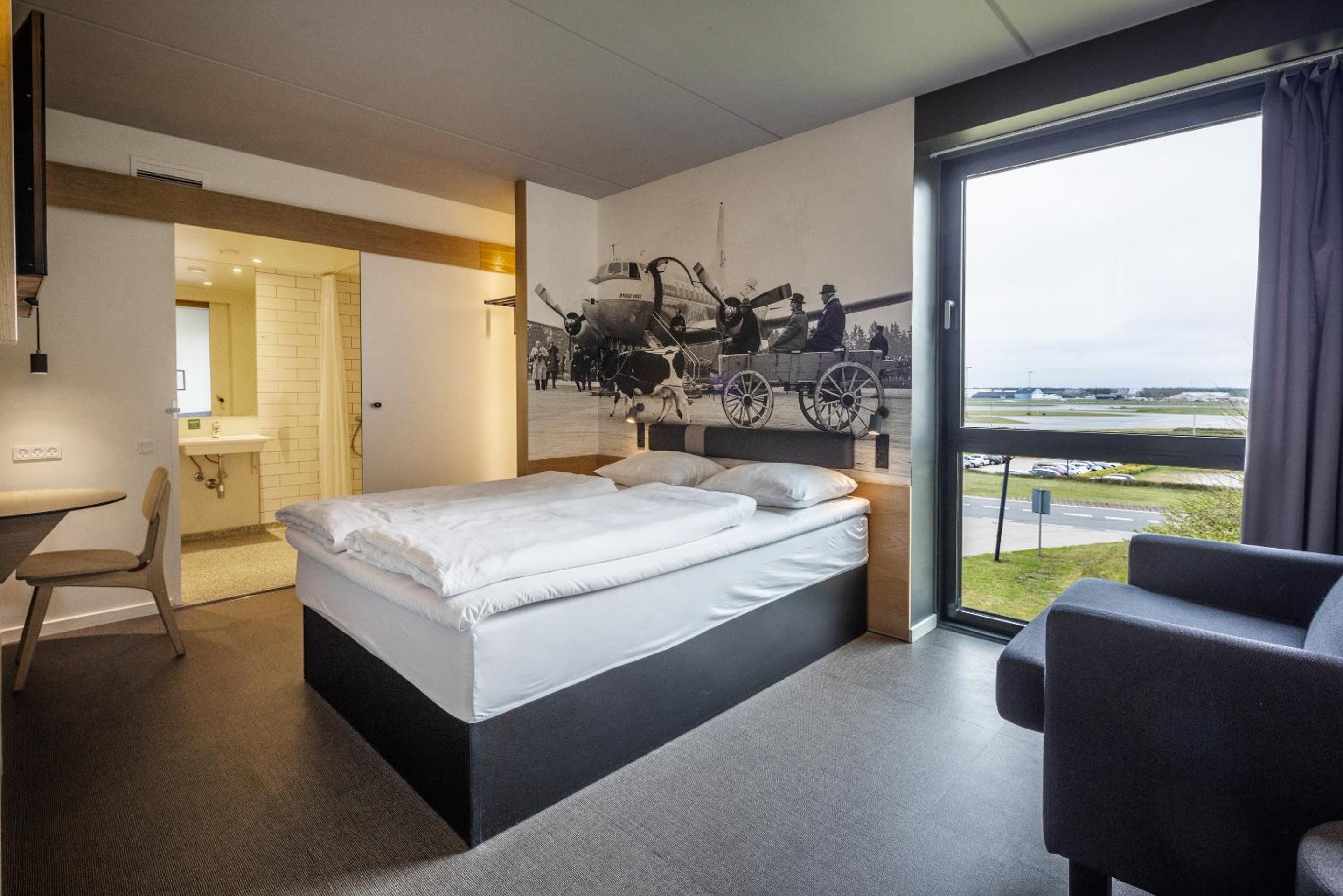 Standard Accessible Room