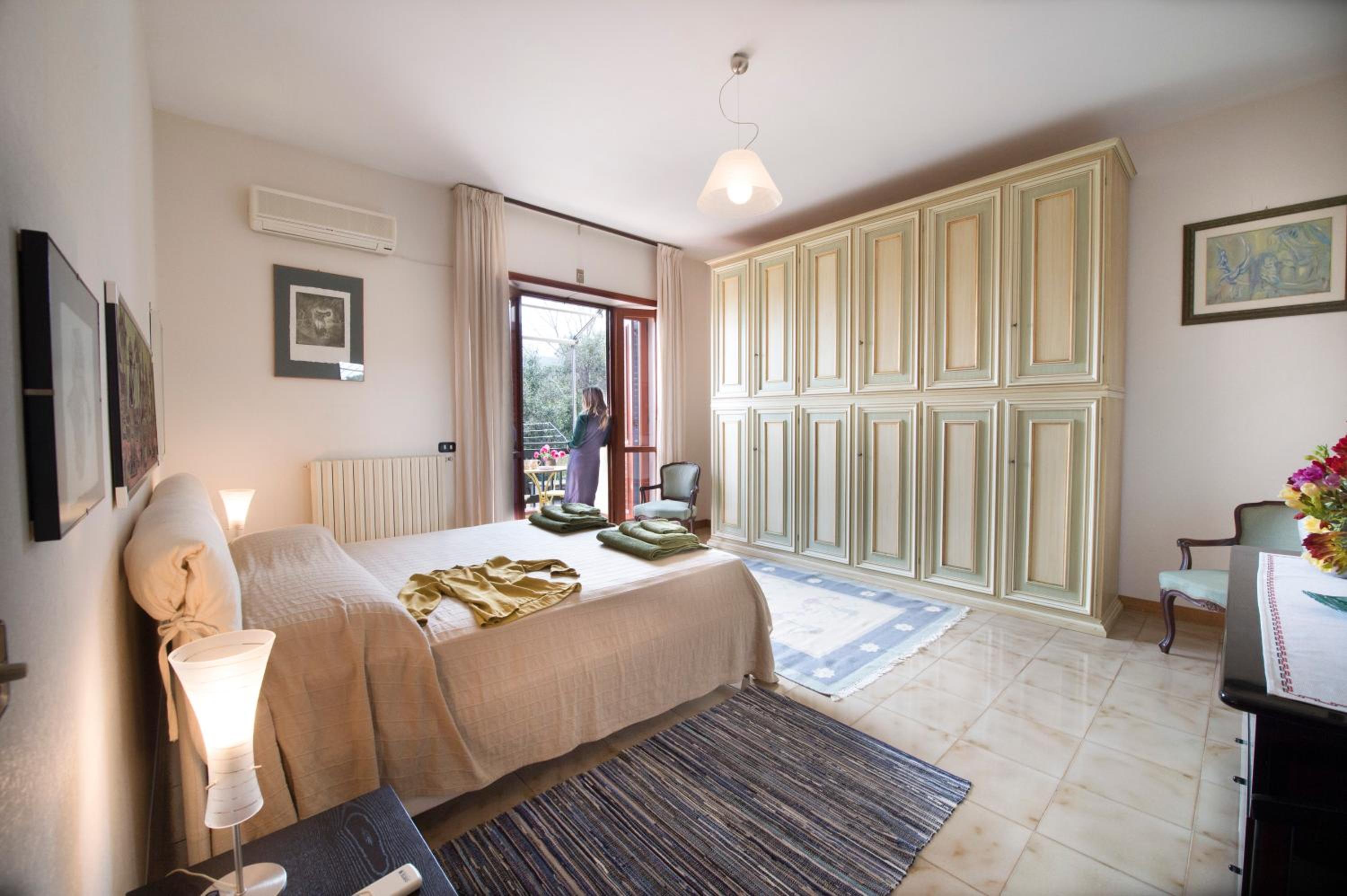 Deluxe Double Room With Balcony And Sea View